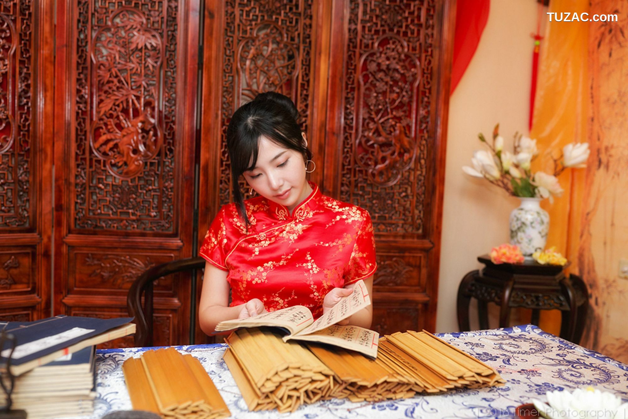 台湾正妹_ Zora陈思颖 《贺喜新春时尚棚拍》（上） 写真集[73P]