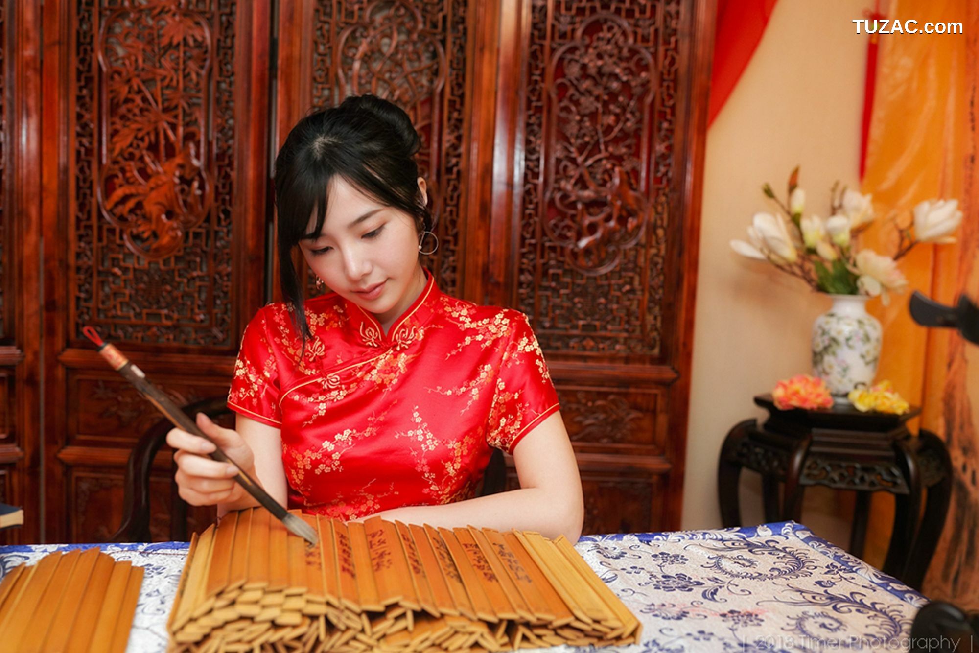 台湾正妹_ Zora陈思颖 《贺喜新春时尚棚拍》（上） 写真集[73P]