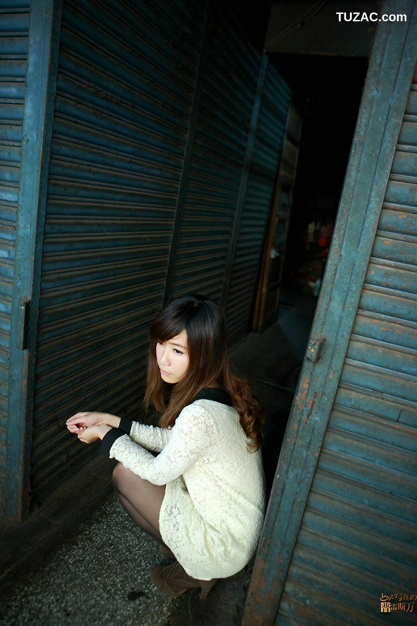 台湾正妹_ 丸子《臺南小西門外拍》 写真集[62P]