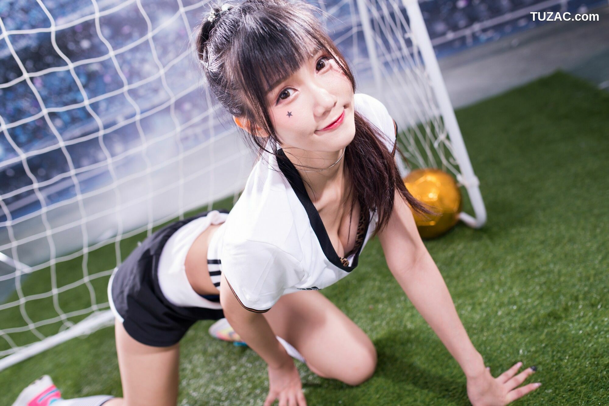 台湾正妹_ 乔乔儿Sylvia《琴棚足球宝贝》 写真集[34P]