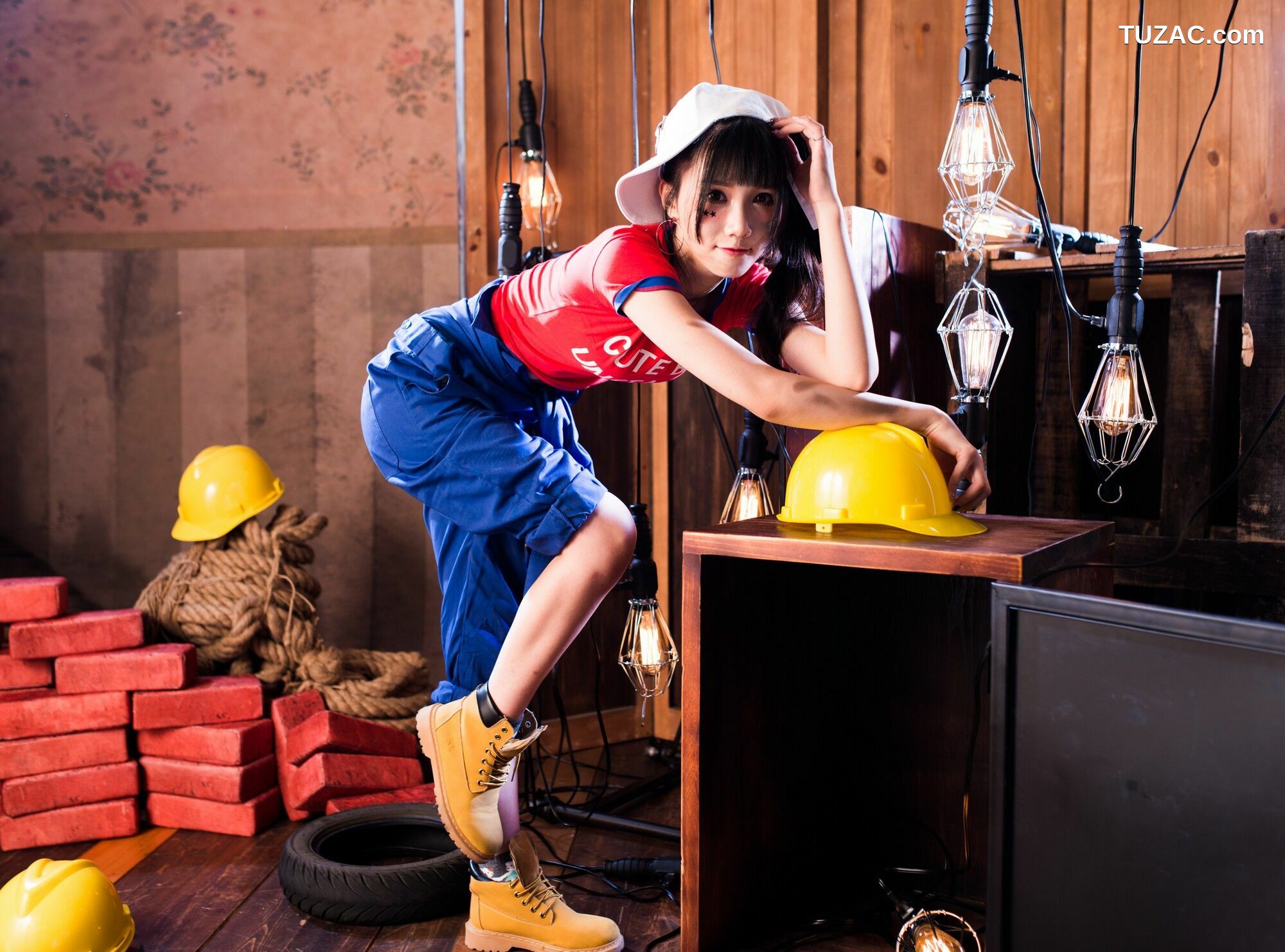 台湾正妹_ 乔乔儿Sylvia《琴棚足球宝贝》 写真集[34P]