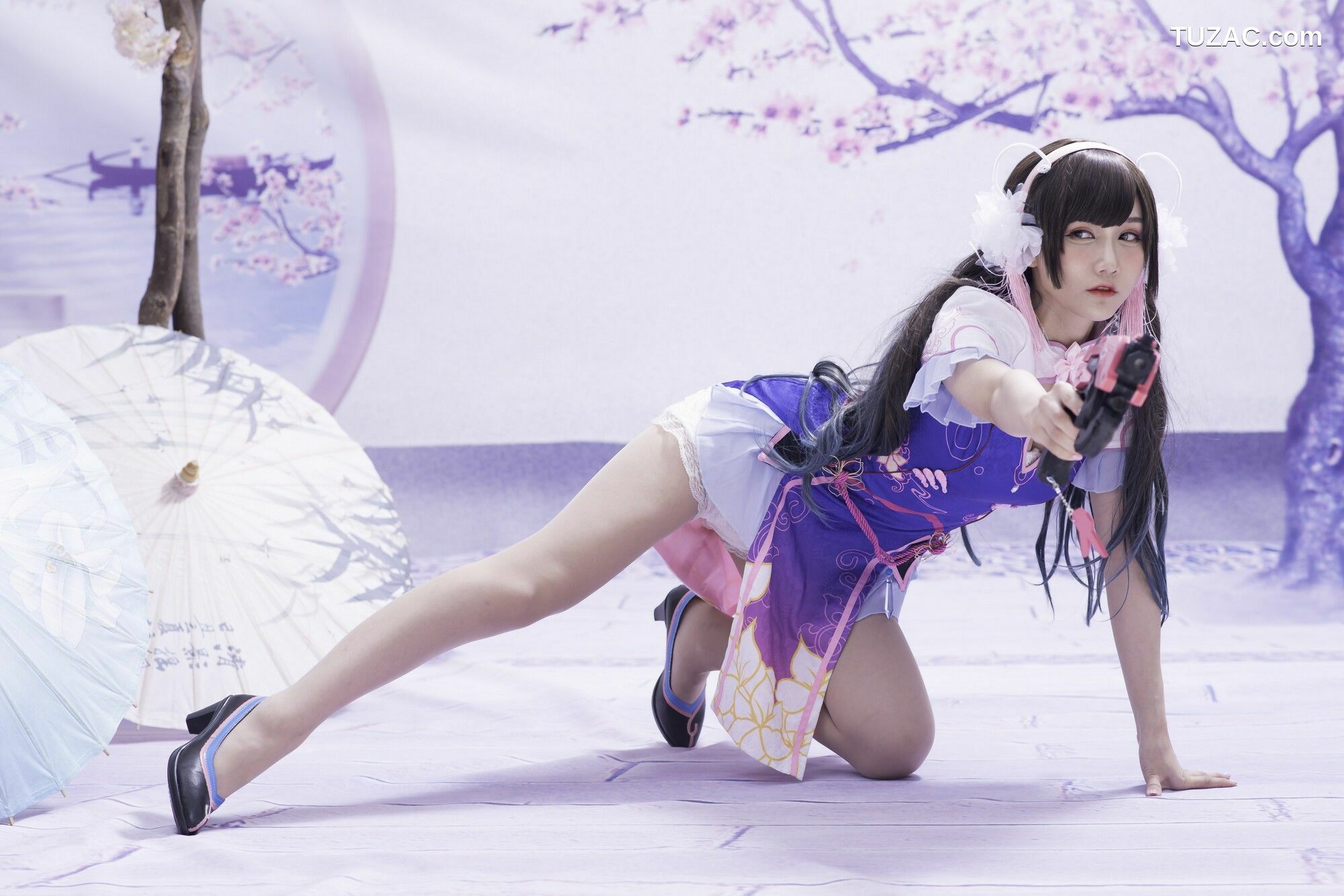 台湾正妹_ 乔乔儿《琴棚电玩少女DVA》 写真集[27P]