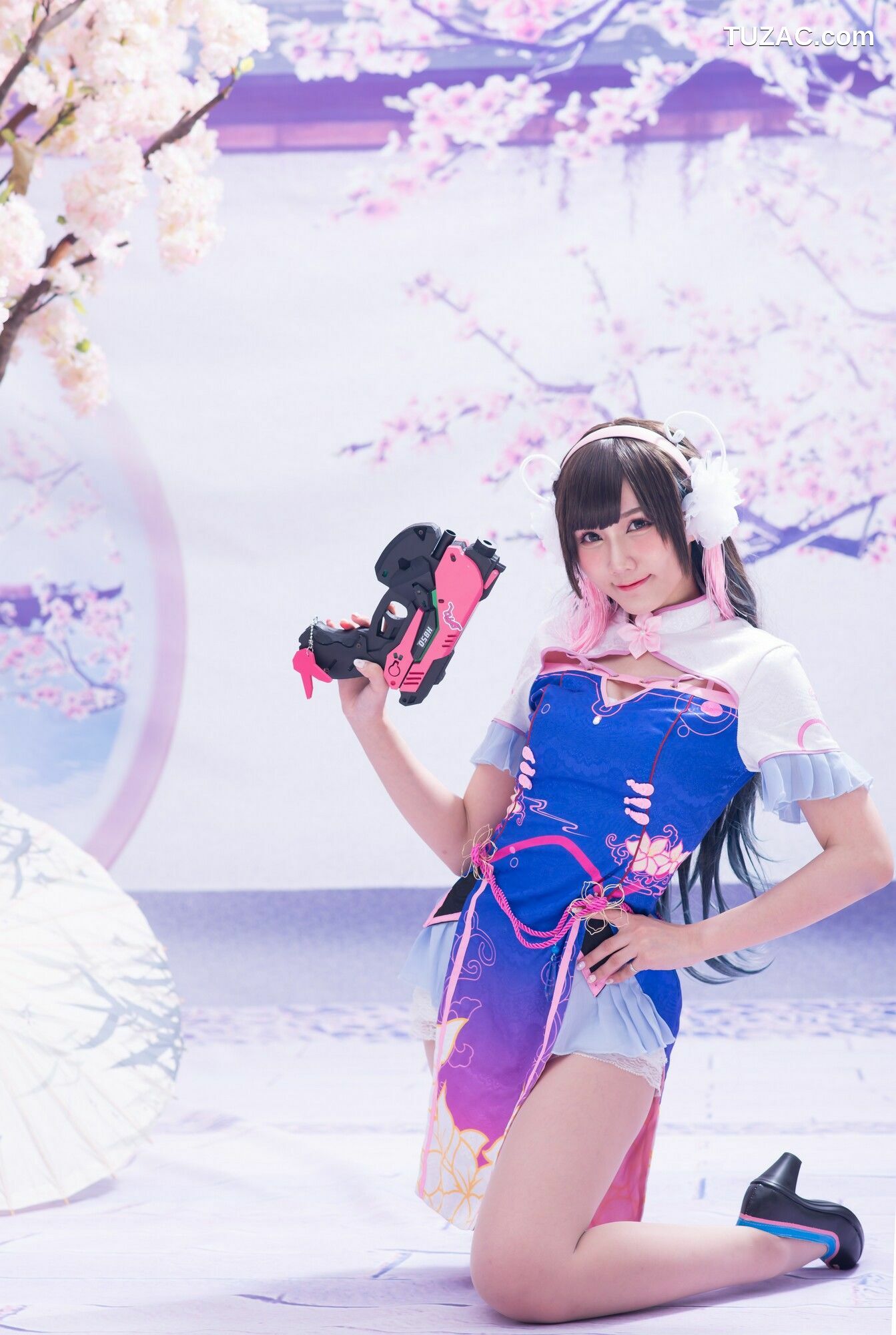 台湾正妹_ 乔乔儿《琴棚电玩少女DVA》 写真集[27P]