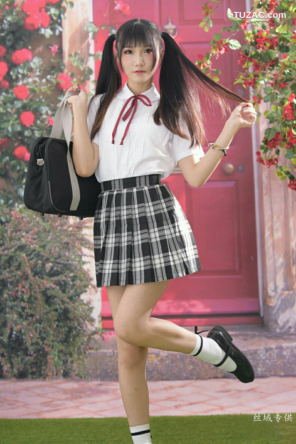 台湾正妹_ 乔乔儿《返校》 写真集[55P]