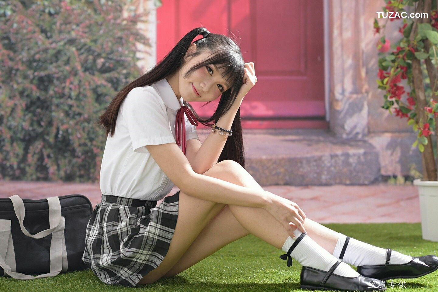 台湾正妹_ 乔乔儿《返校》 写真集[55P]