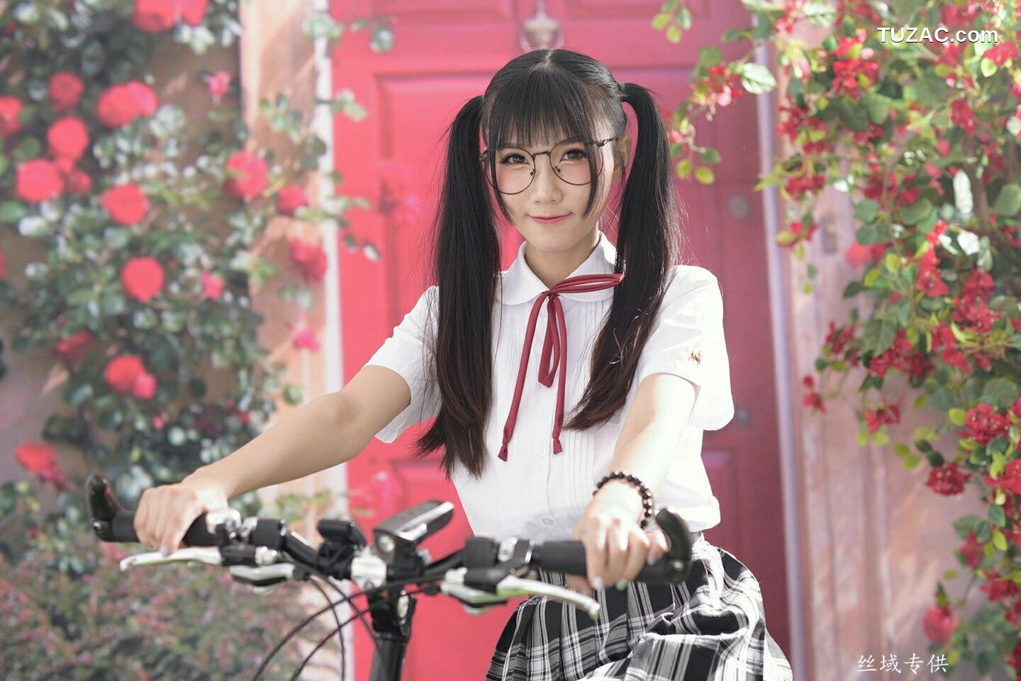 台湾正妹_ 乔乔儿《返校》 写真集[55P]