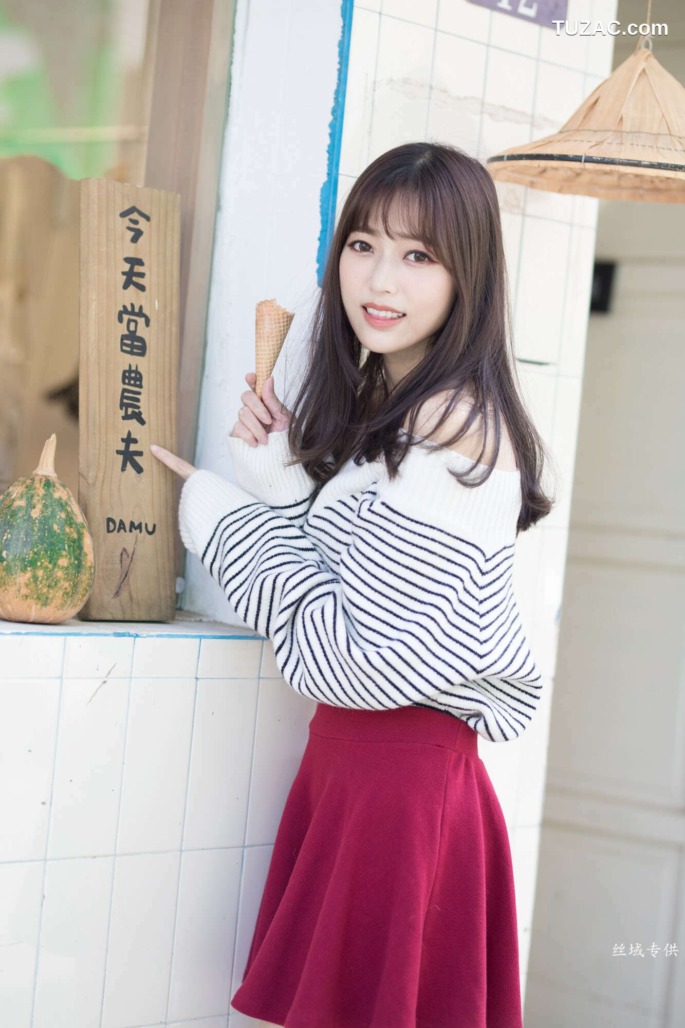 台湾正妹_ 億億 - 審計新村小清新外拍 写真集[86P]