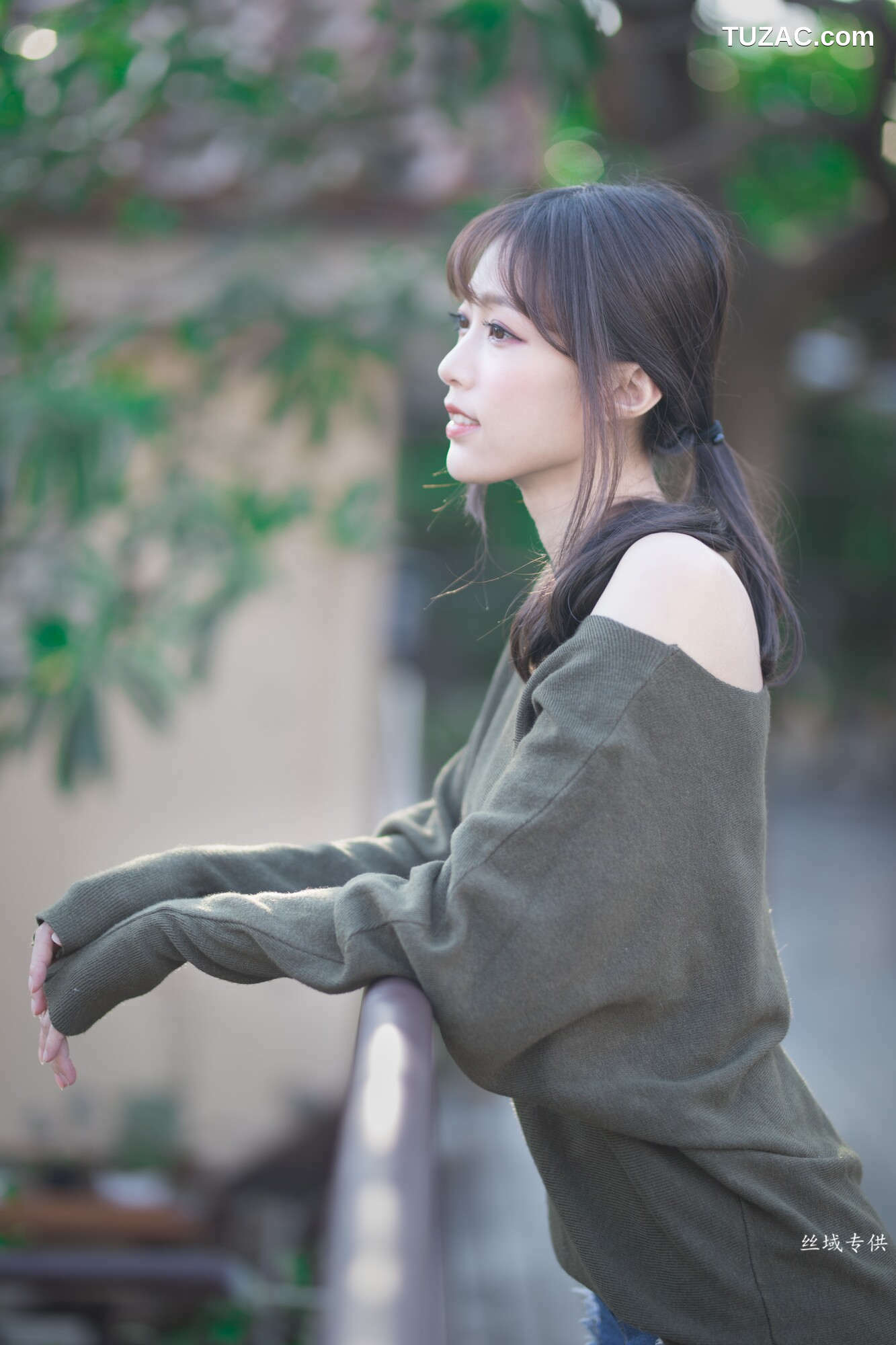 台湾正妹_ 億億 - 審計新村小清新外拍 写真集[86P]