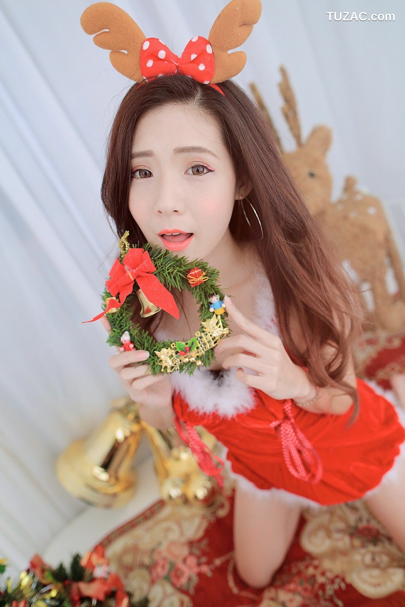 台湾正妹_ 吴诺DUDU 圣诞棚拍 写真集[76P]