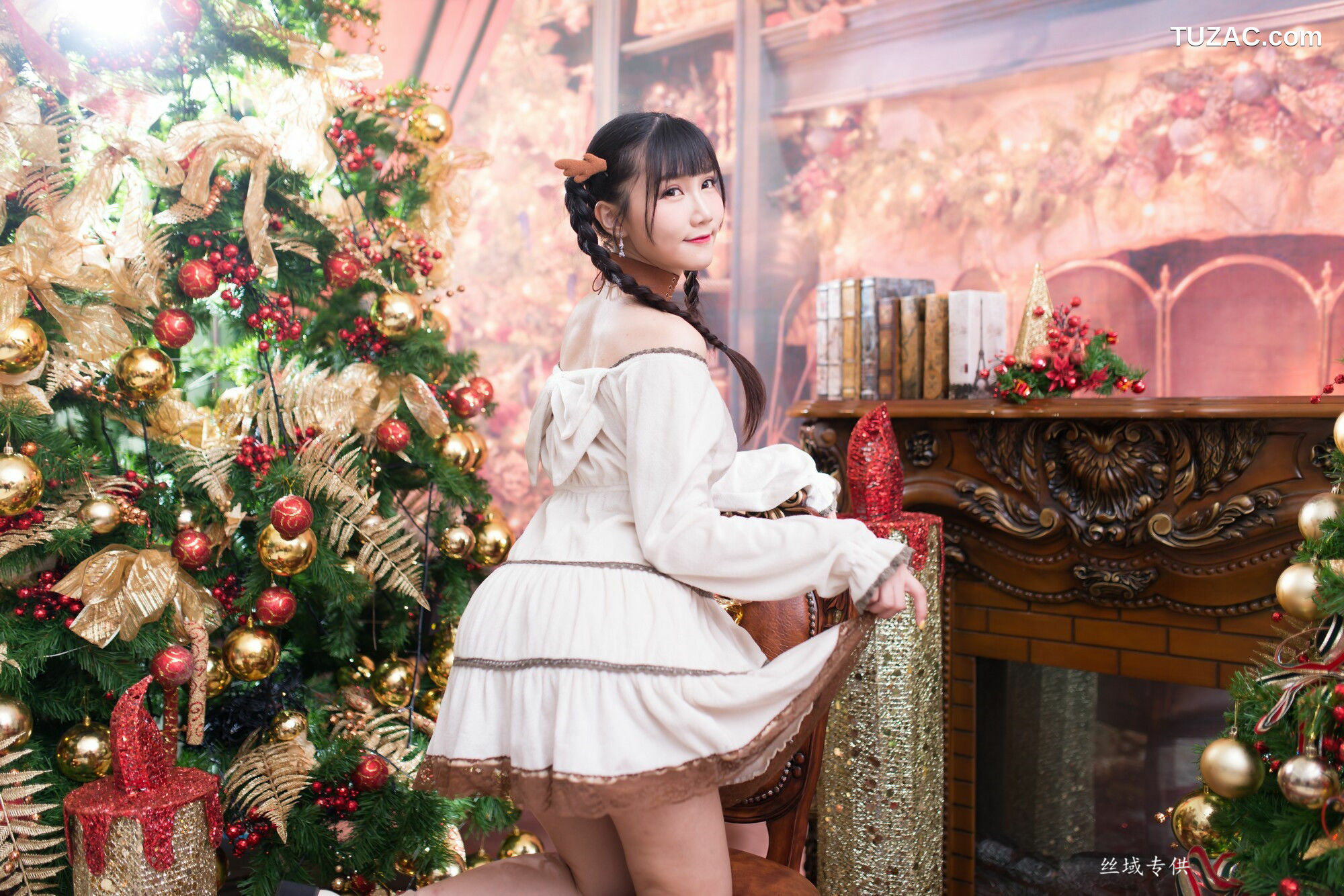 台湾正妹_ 喬喬兒《琴棚》 写真集[41P]