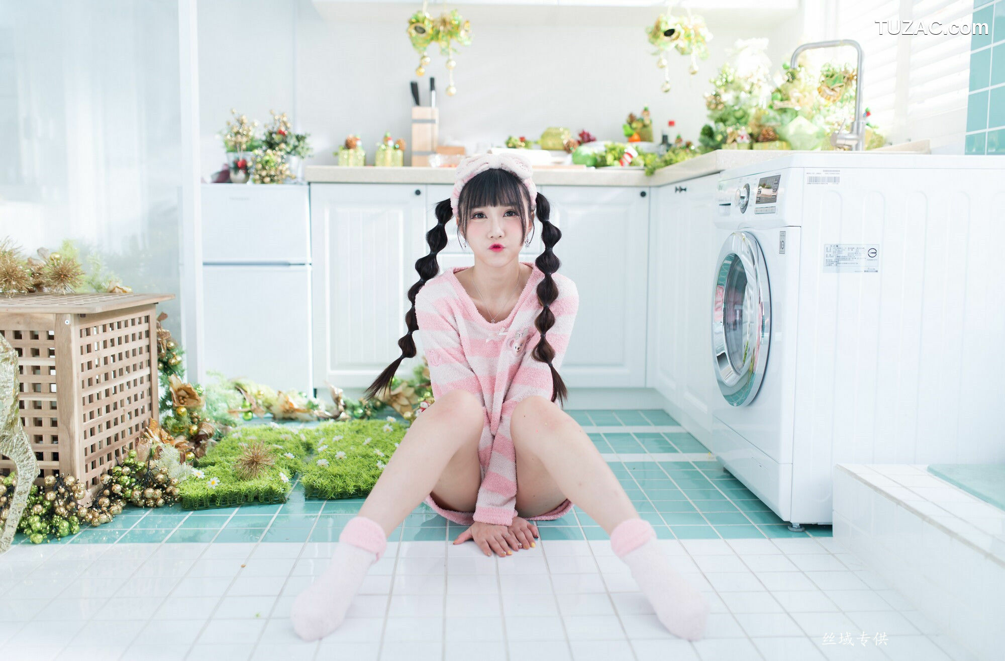 台湾正妹_ 喬喬兒《琴棚》 写真集[41P]