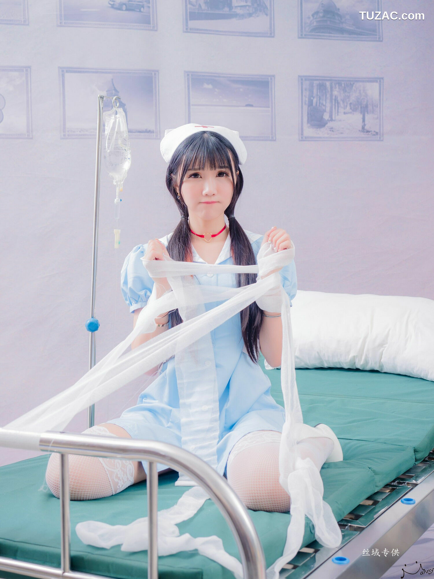 台湾正妹_ 喬喬兒《粉蓝護士風》 写真集[24P]
