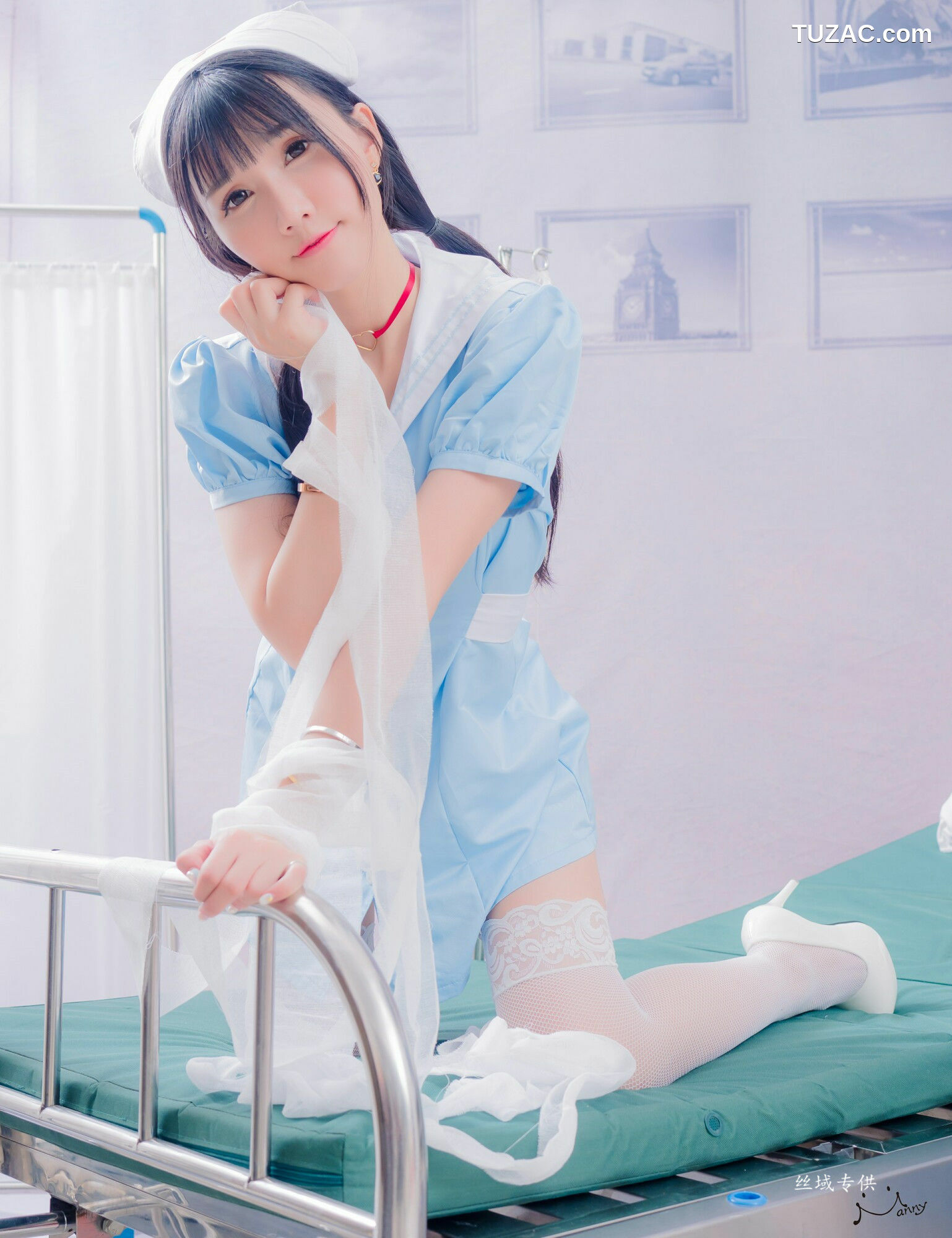 台湾正妹_ 喬喬兒《粉蓝護士風》 写真集[24P]