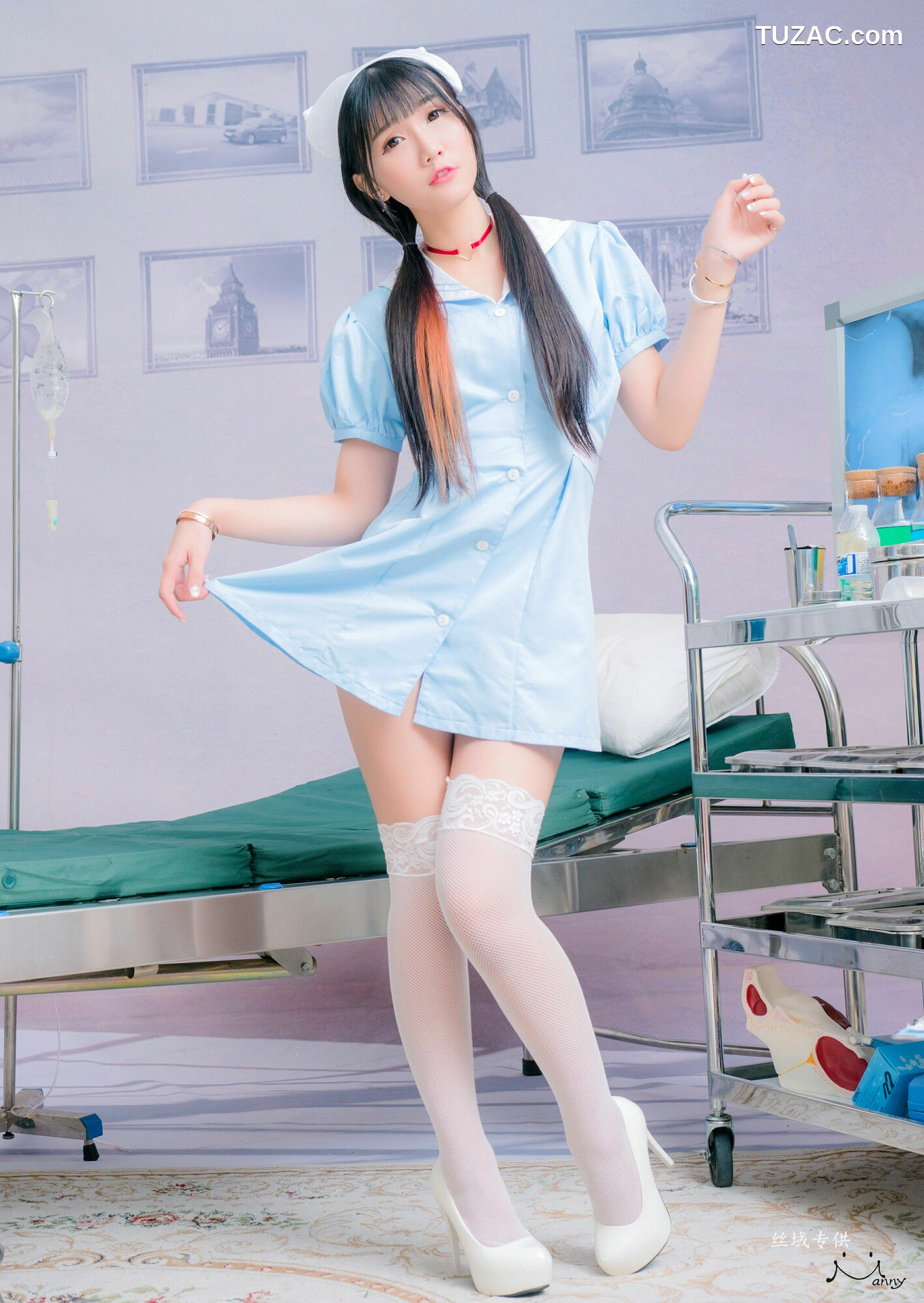 台湾正妹_ 喬喬兒《粉蓝護士風》 写真集[24P]