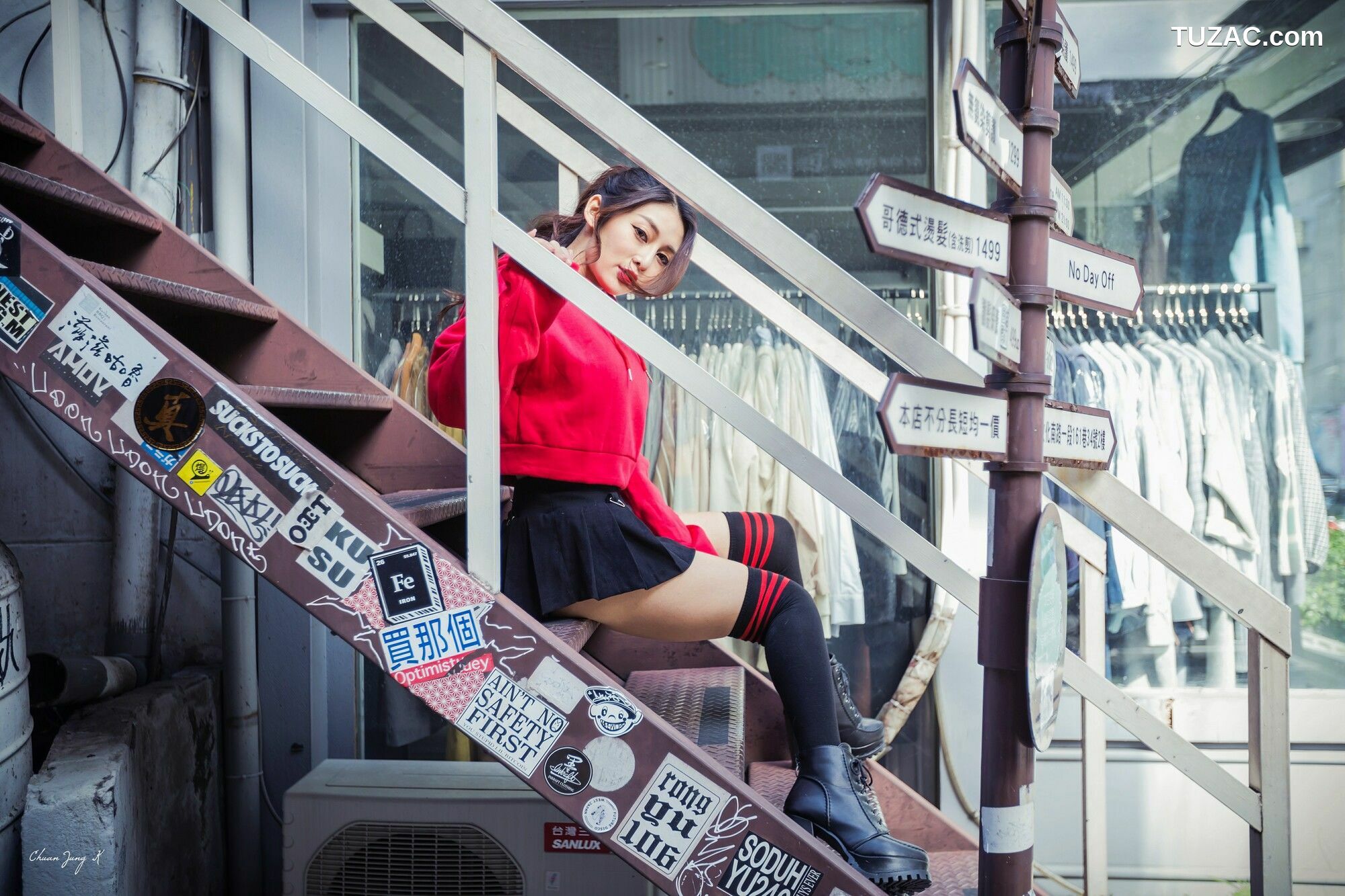 台湾正妹_ 安希希《冬陽晨拍》 写真集[31P]