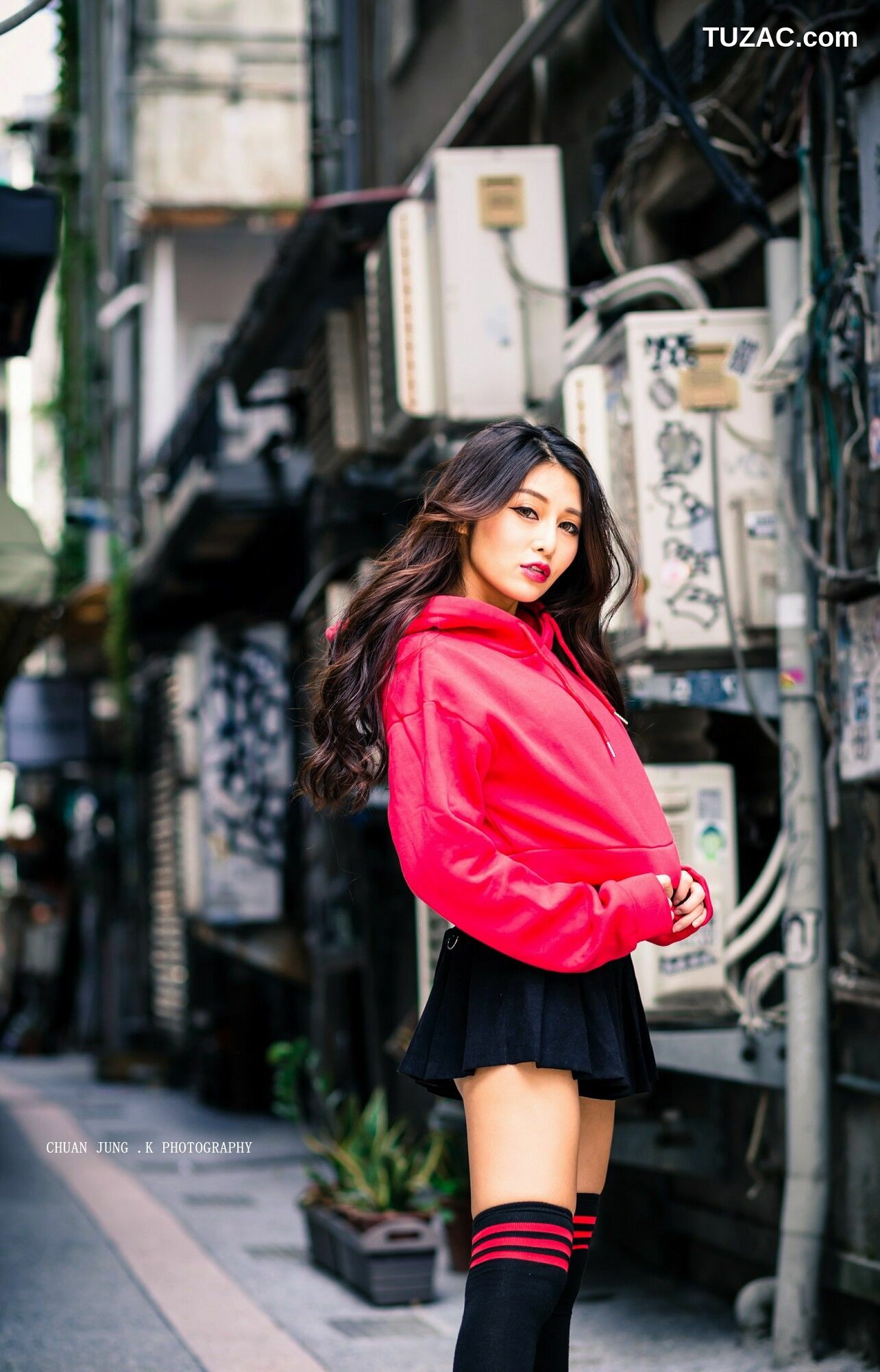 台湾正妹_ 安希希《冬陽晨拍》 写真集[31P]