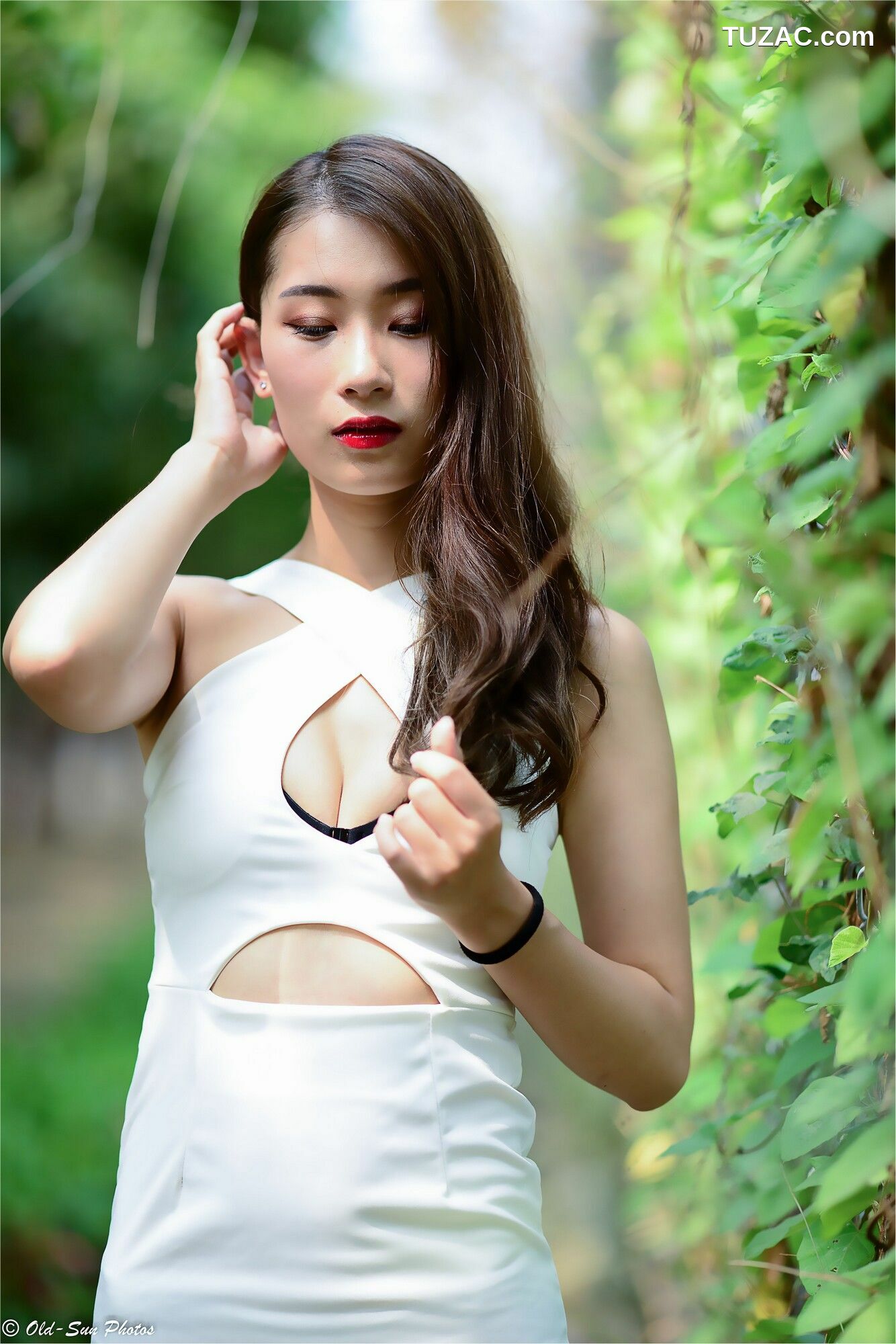 台湾正妹_ 小雨《左營植物園》 性感外拍 写真集[92P]