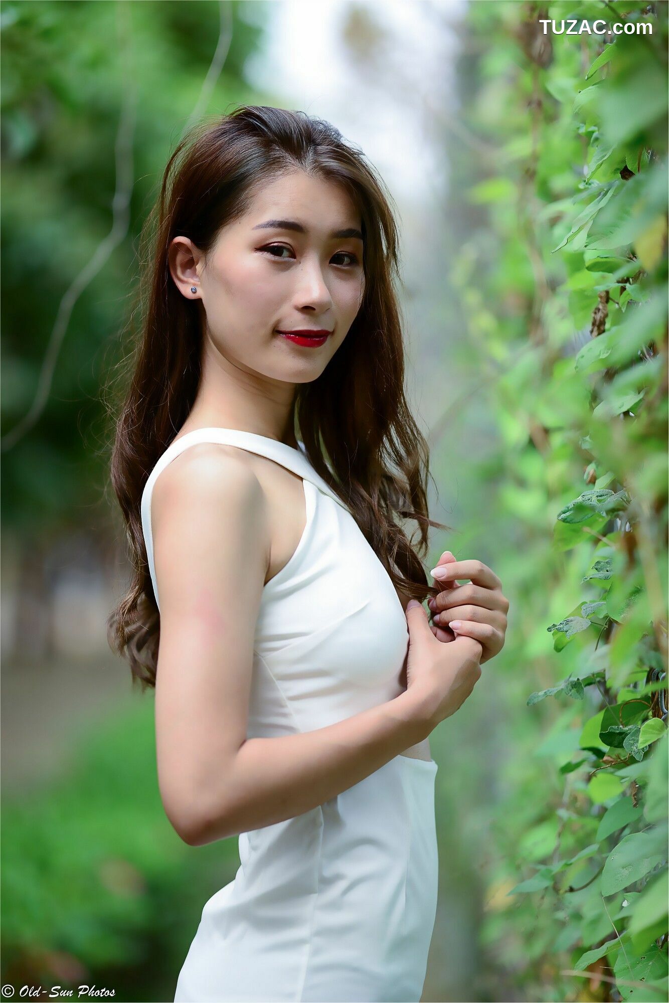 台湾正妹_ 小雨《左營植物園》 性感外拍 写真集[92P]