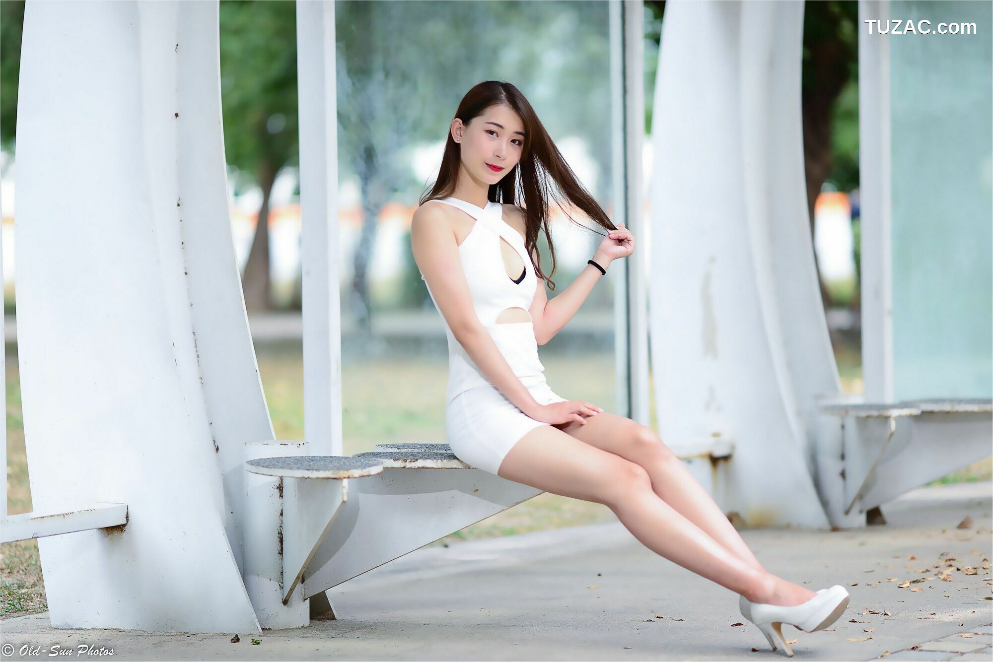 台湾正妹_ 小雨《左營植物園》 性感外拍 写真集[92P]