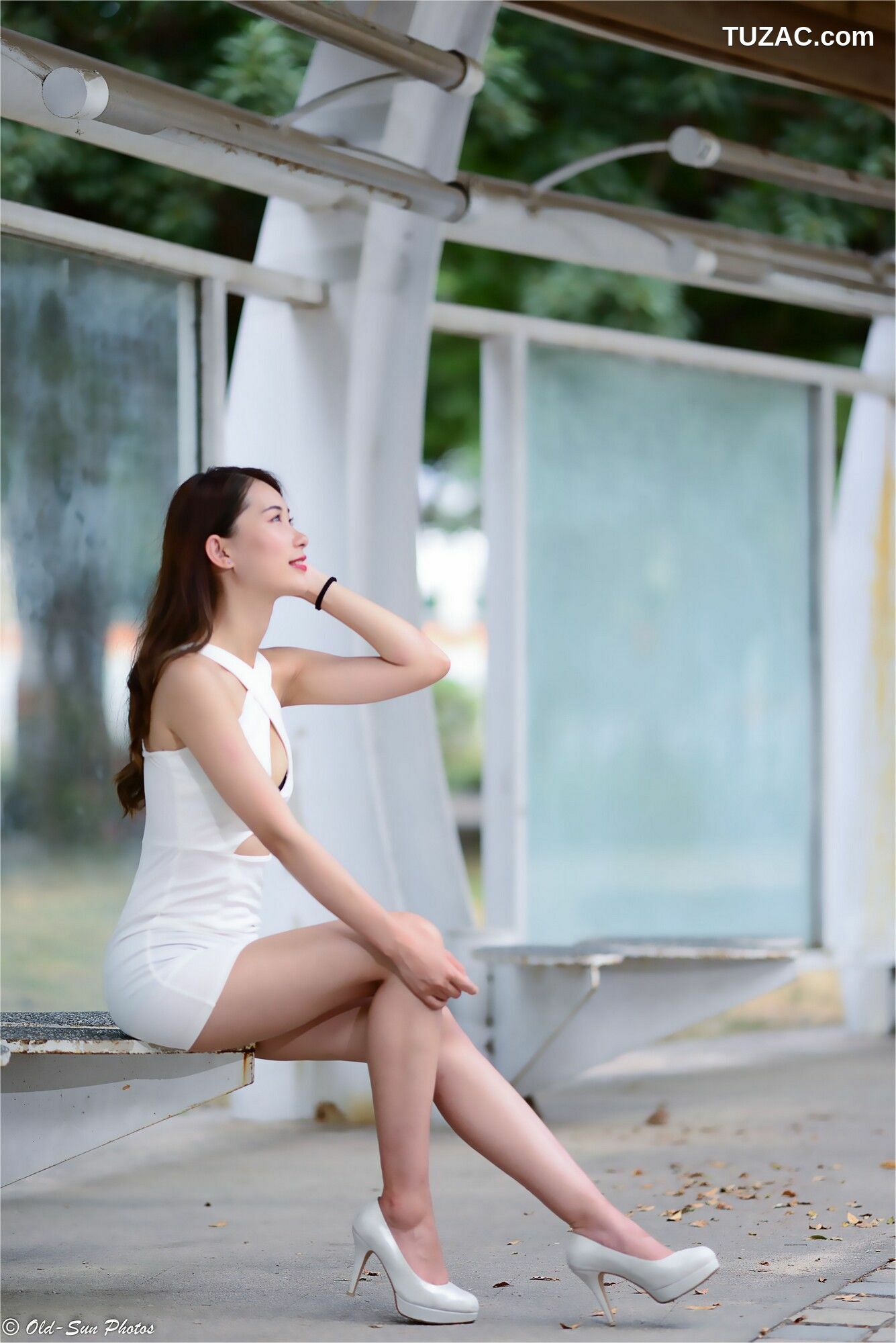 台湾正妹_ 小雨《左營植物園》 性感外拍 写真集[92P]