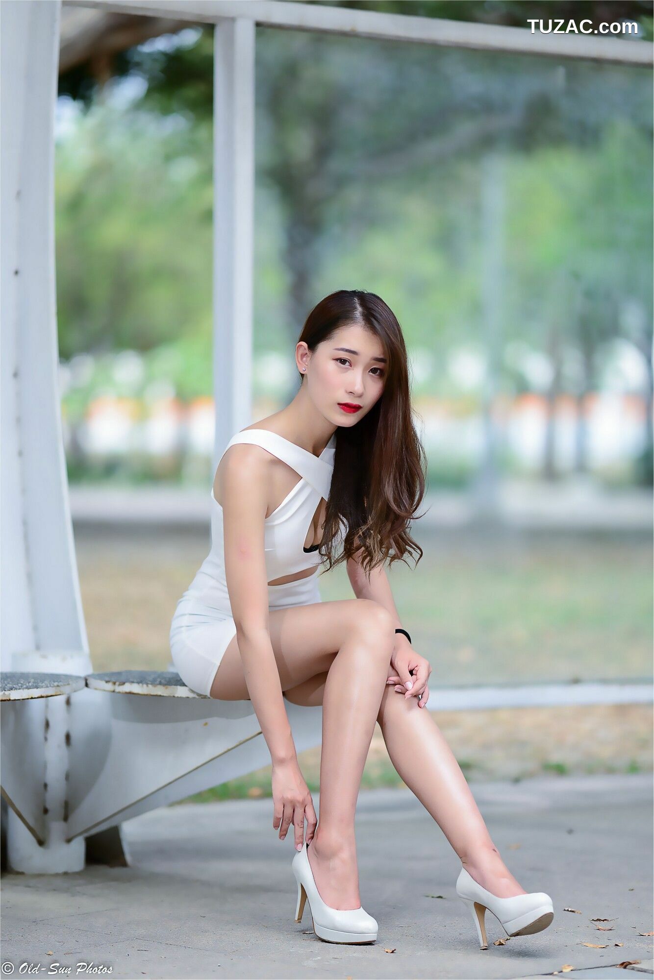 台湾正妹_ 小雨《左營植物園》 性感外拍 写真集[92P]