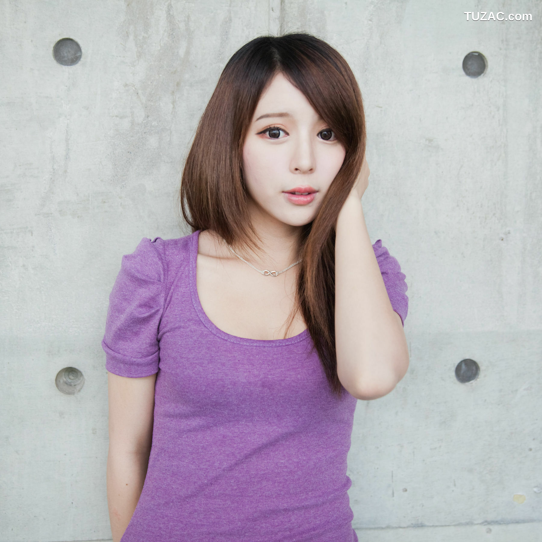 台湾正妹_ 张齐郡《2013-JuLie玉美人!》 写真集[54P]