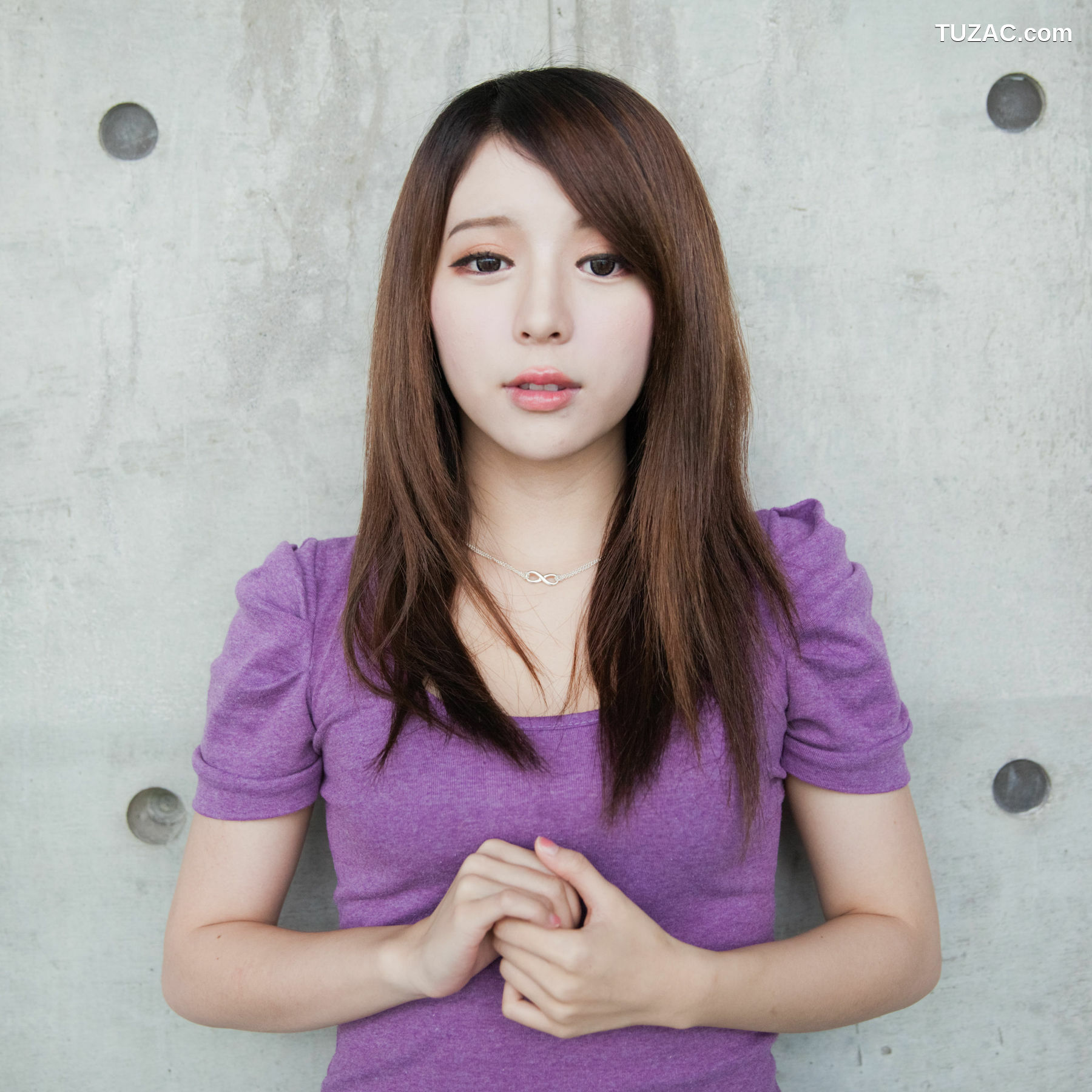 台湾正妹_ 张齐郡《2013-JuLie玉美人!》 写真集[54P]