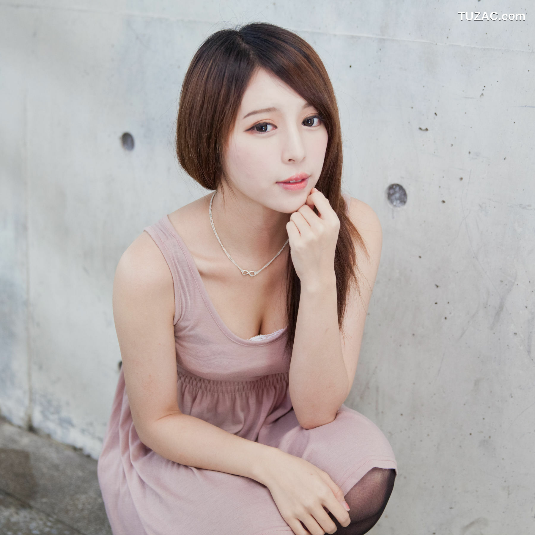 台湾正妹_ 张齐郡《2013-JuLie玉美人!》 写真集[54P]