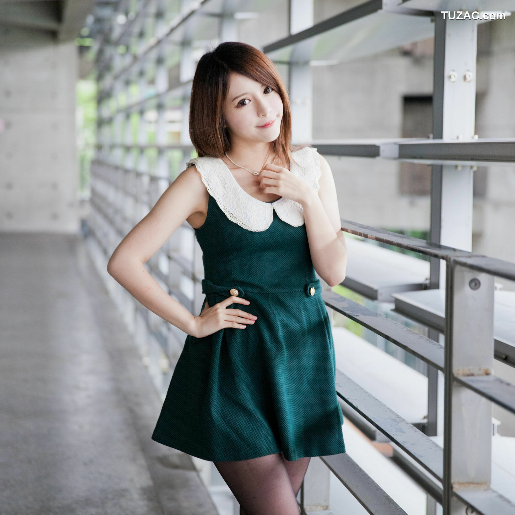 台湾正妹_ 张齐郡《2013-JuLie玉美人!》 写真集[54P]