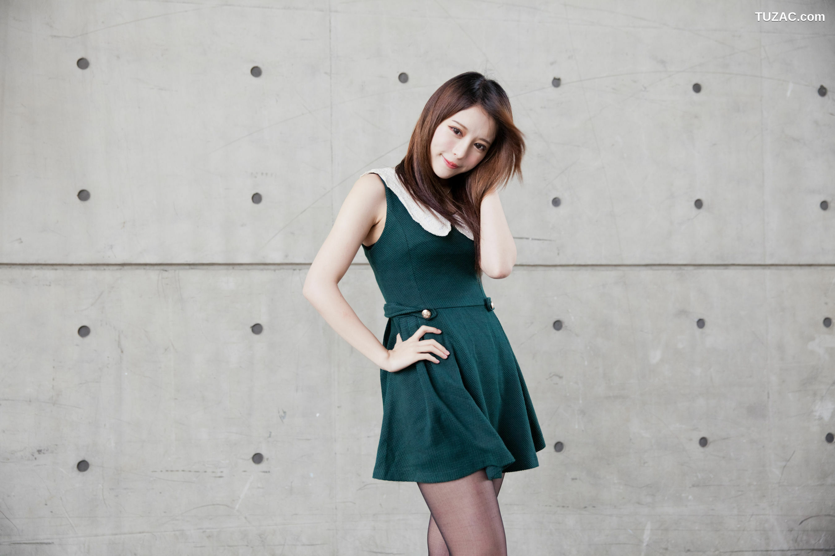台湾正妹_ 张齐郡《2013-JuLie玉美人!》 写真集[54P]