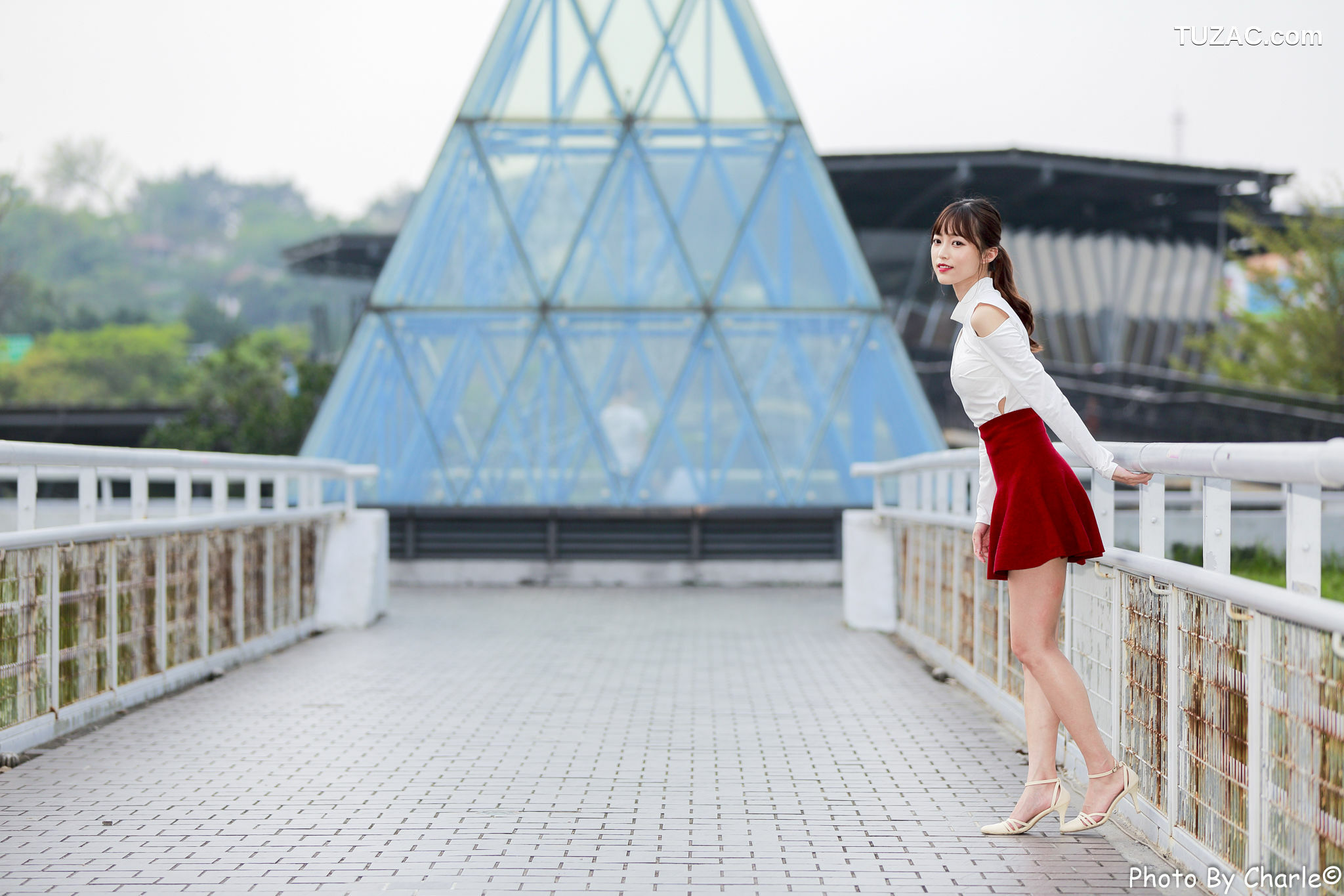 台湾正妹_ 彭丽嘉(Lady憶憶)《圓山花博外拍》写真集[70P]