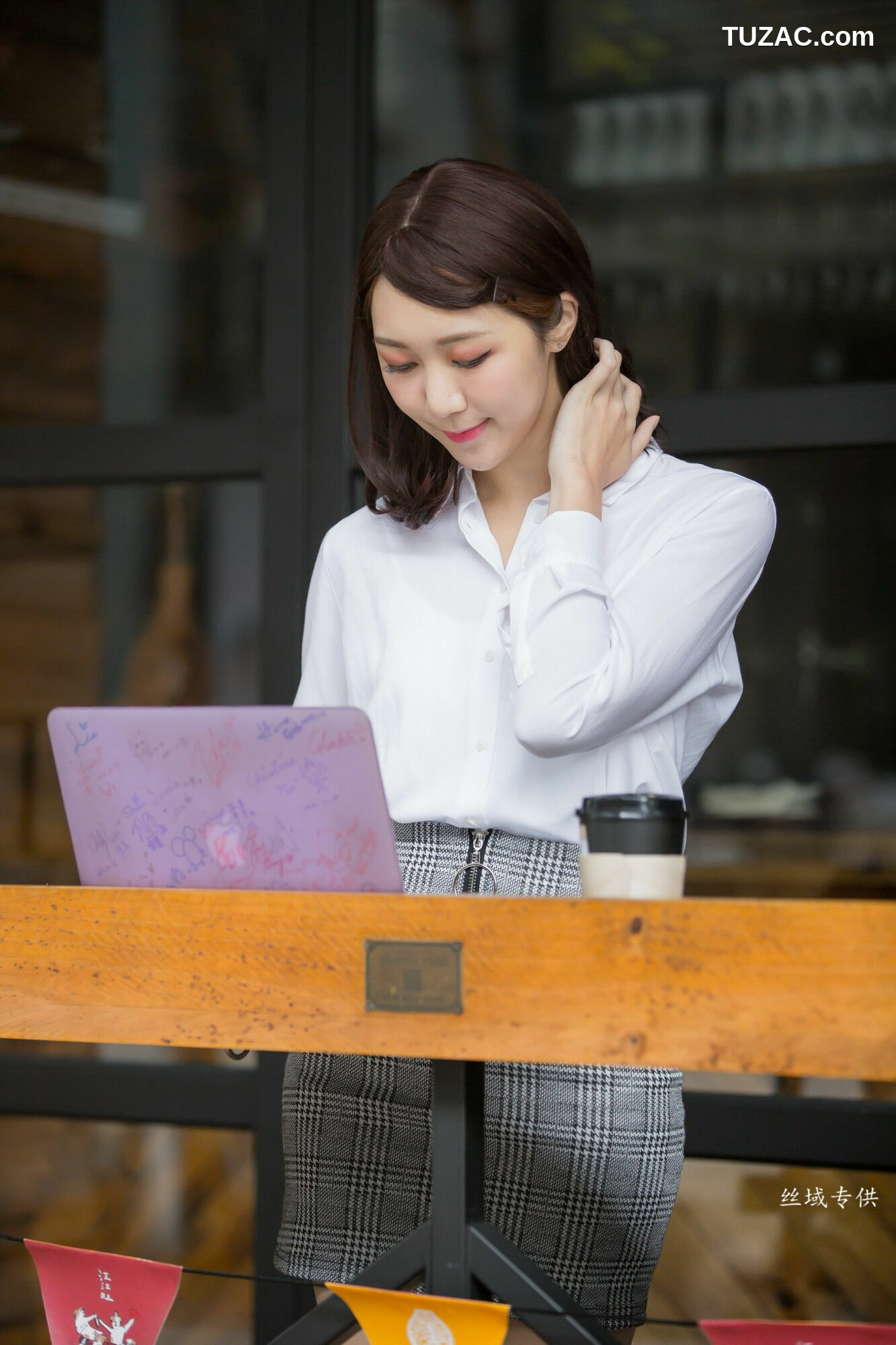 台湾正妹_ 彭琁《信義區商圈》 写真集[94P]