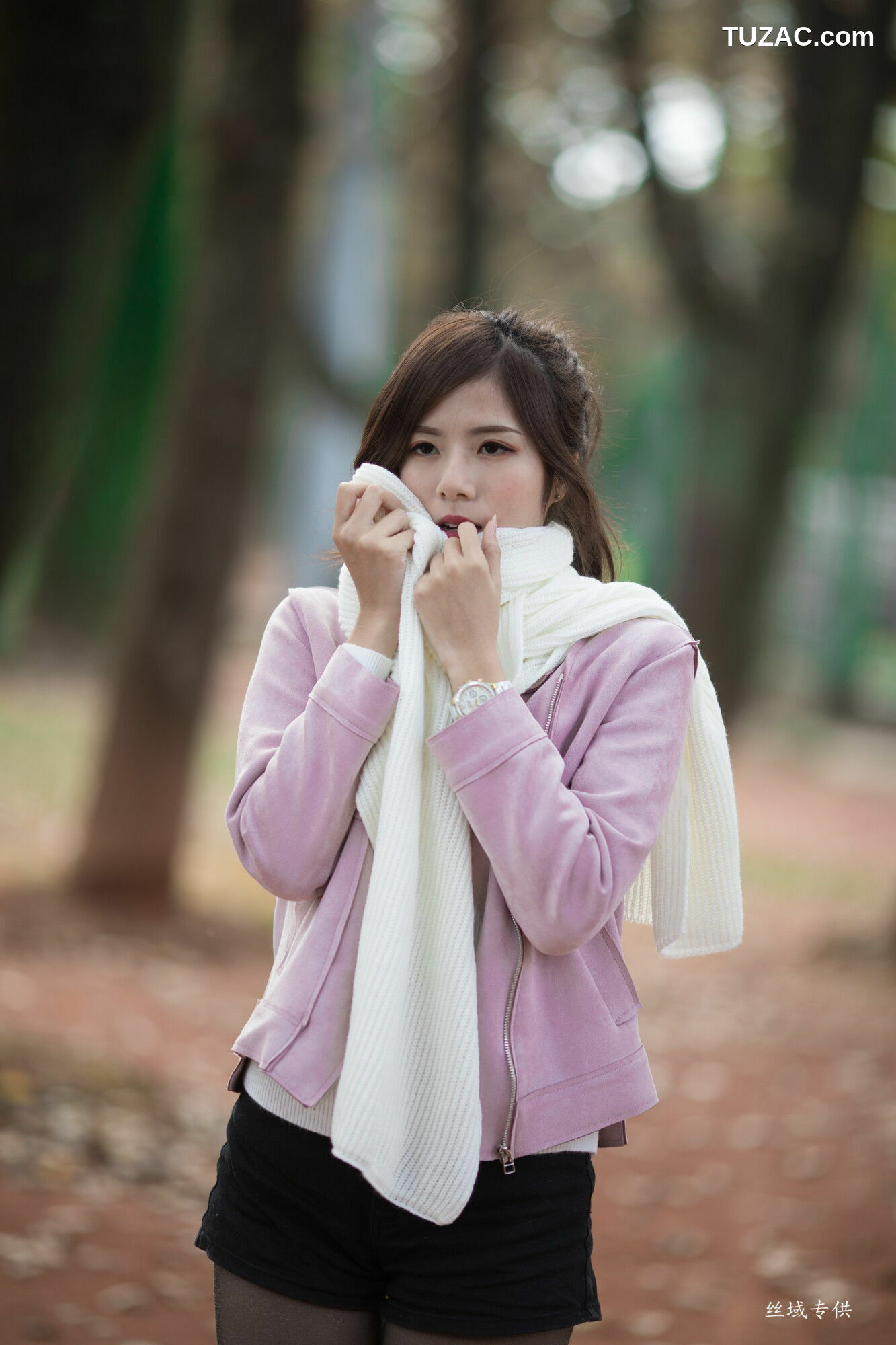 台湾正妹_ 方唯真《青年公園》 写真集[89P]