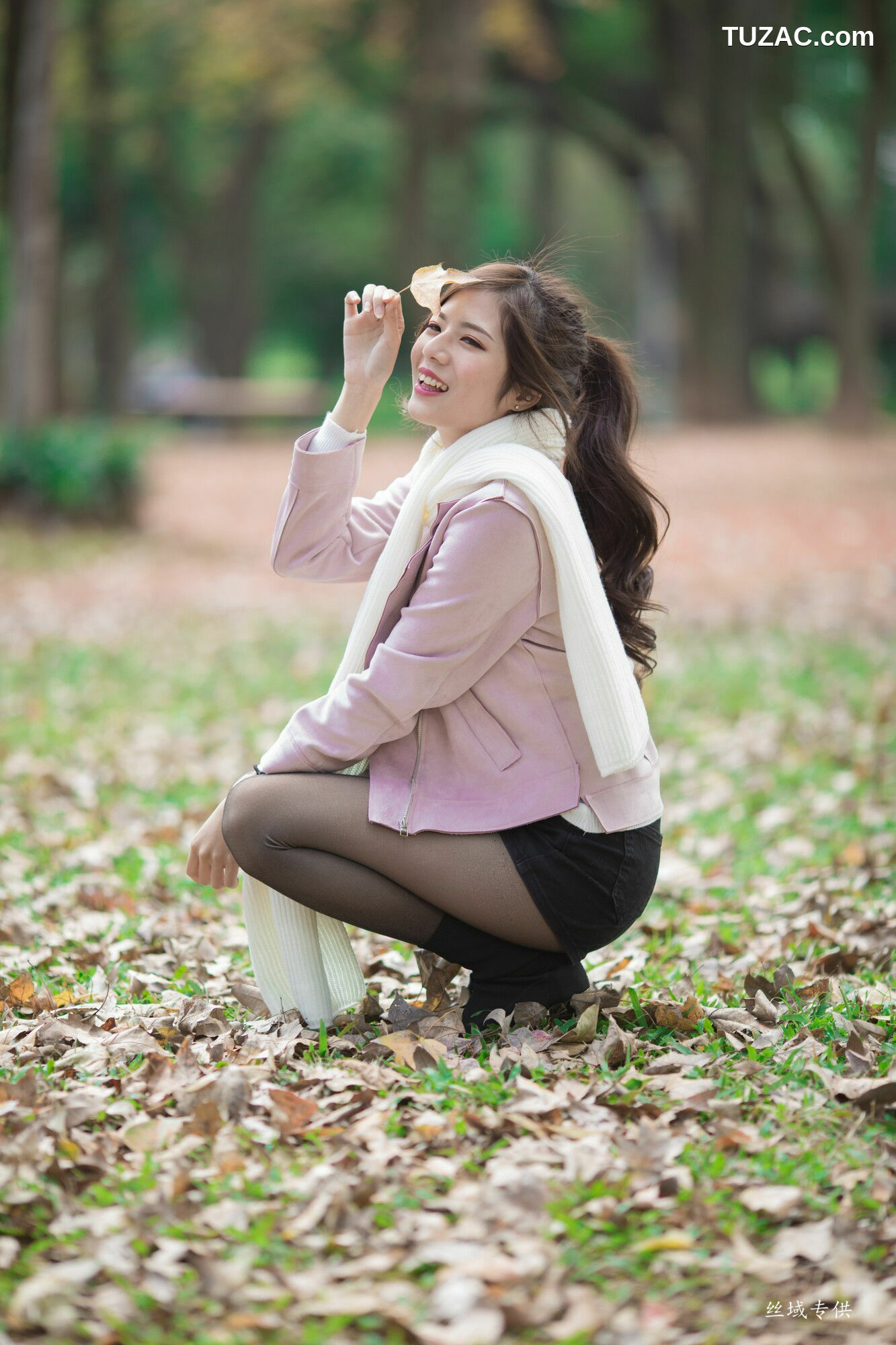 台湾正妹_ 方唯真《青年公園》 写真集[89P]