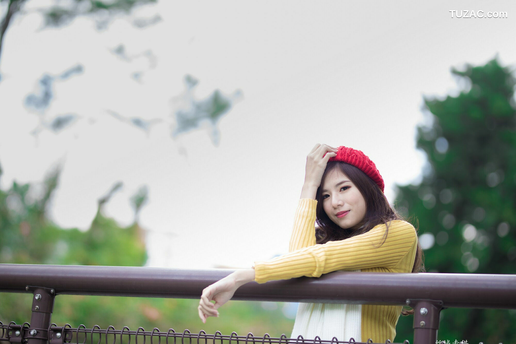 台湾正妹_ 方唯真《青年公園》 写真集[89P]