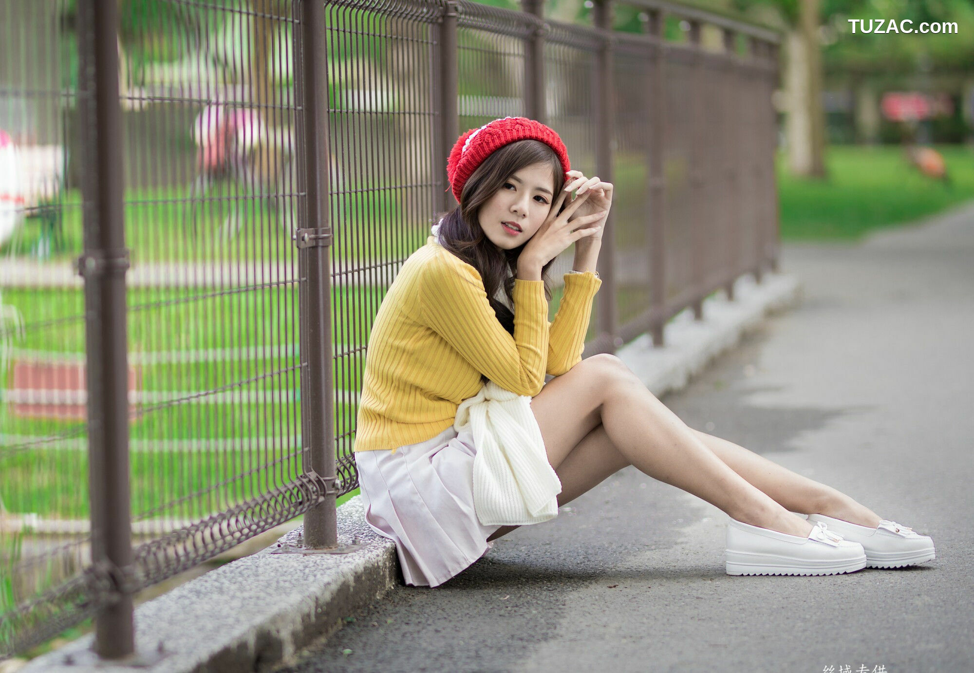 台湾正妹_ 方唯真《青年公園》 写真集[89P]