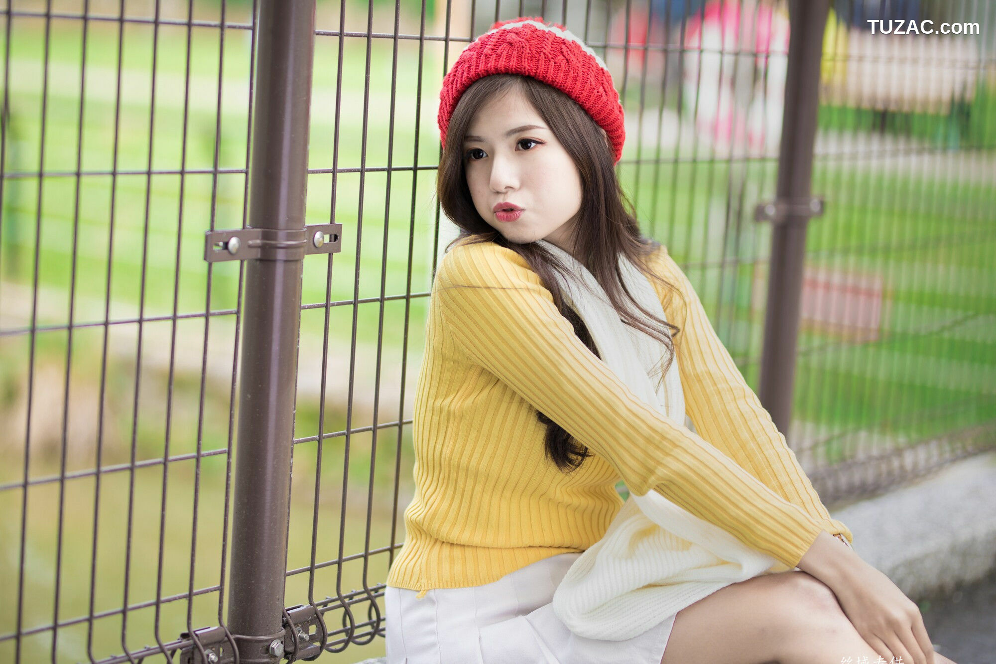 台湾正妹_ 方唯真《青年公園》 写真集[89P]