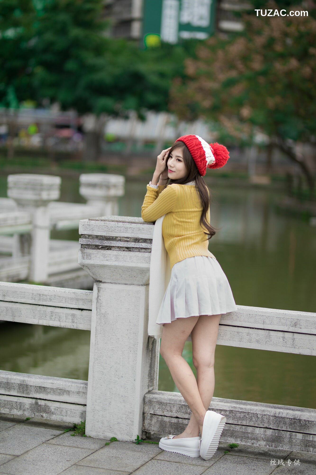 台湾正妹_ 方唯真《青年公園》 写真集[89P]