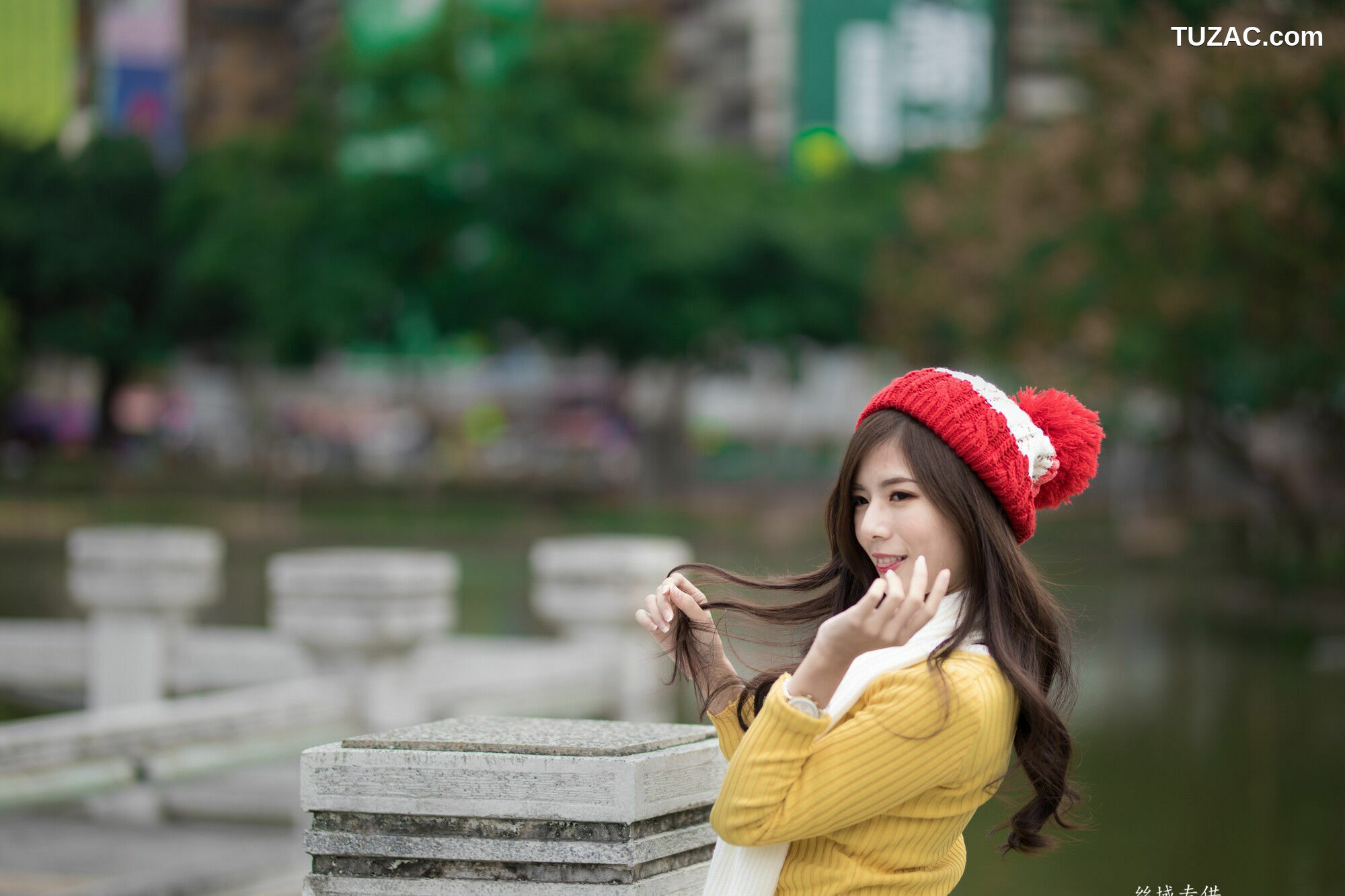 台湾正妹_ 方唯真《青年公園》 写真集[89P]