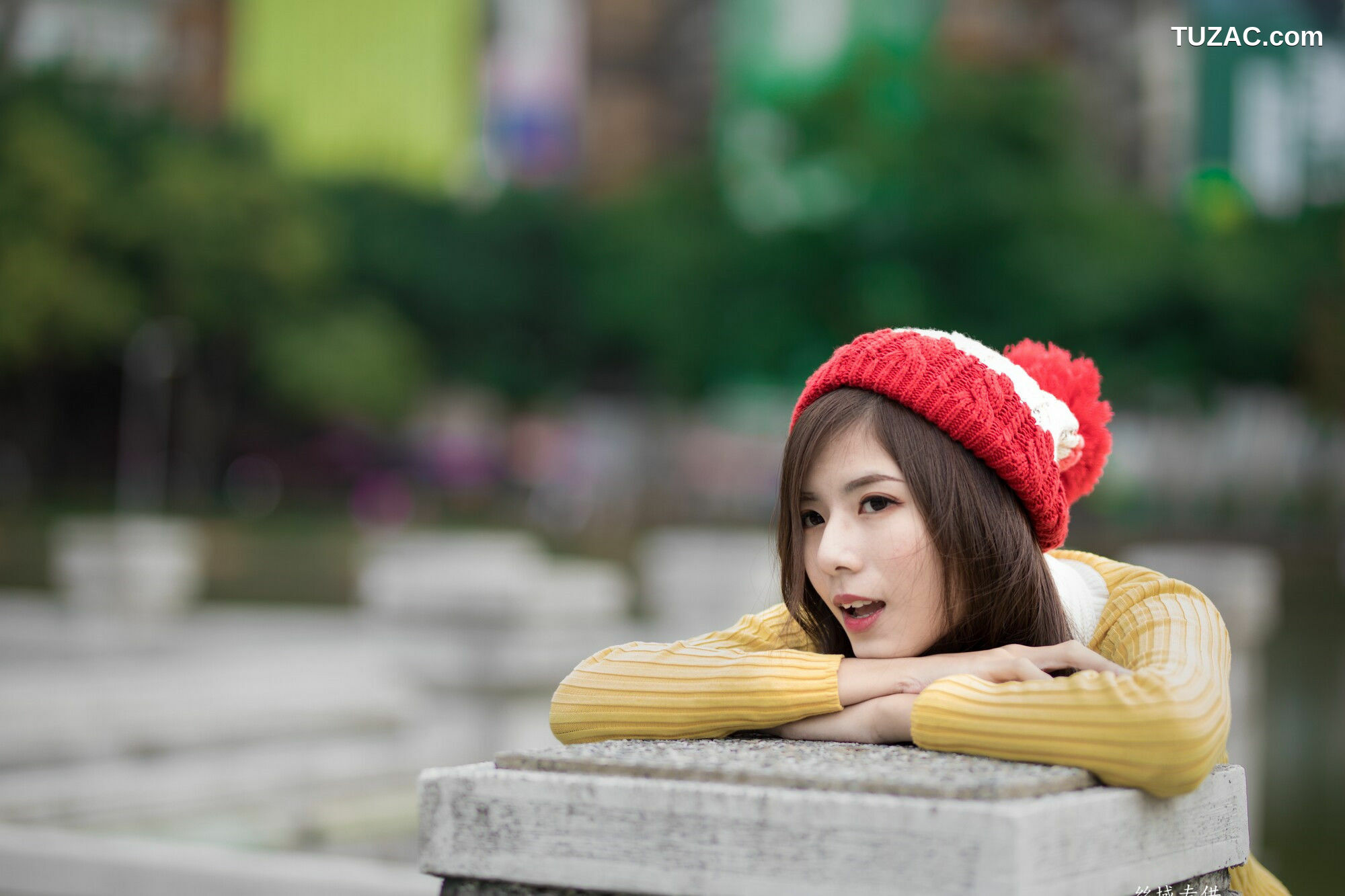 台湾正妹_ 方唯真《青年公園》 写真集[89P]