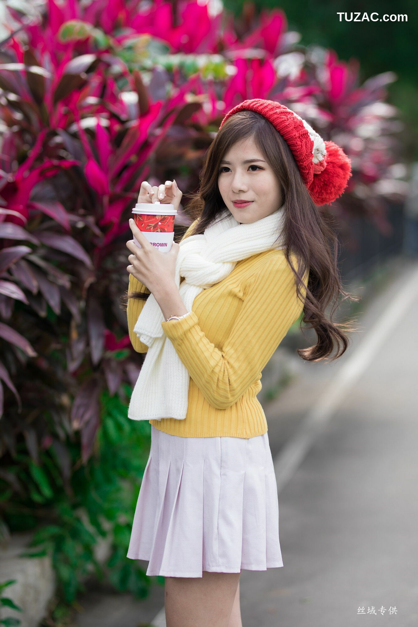 台湾正妹_ 方唯真《青年公園》 写真集[89P]