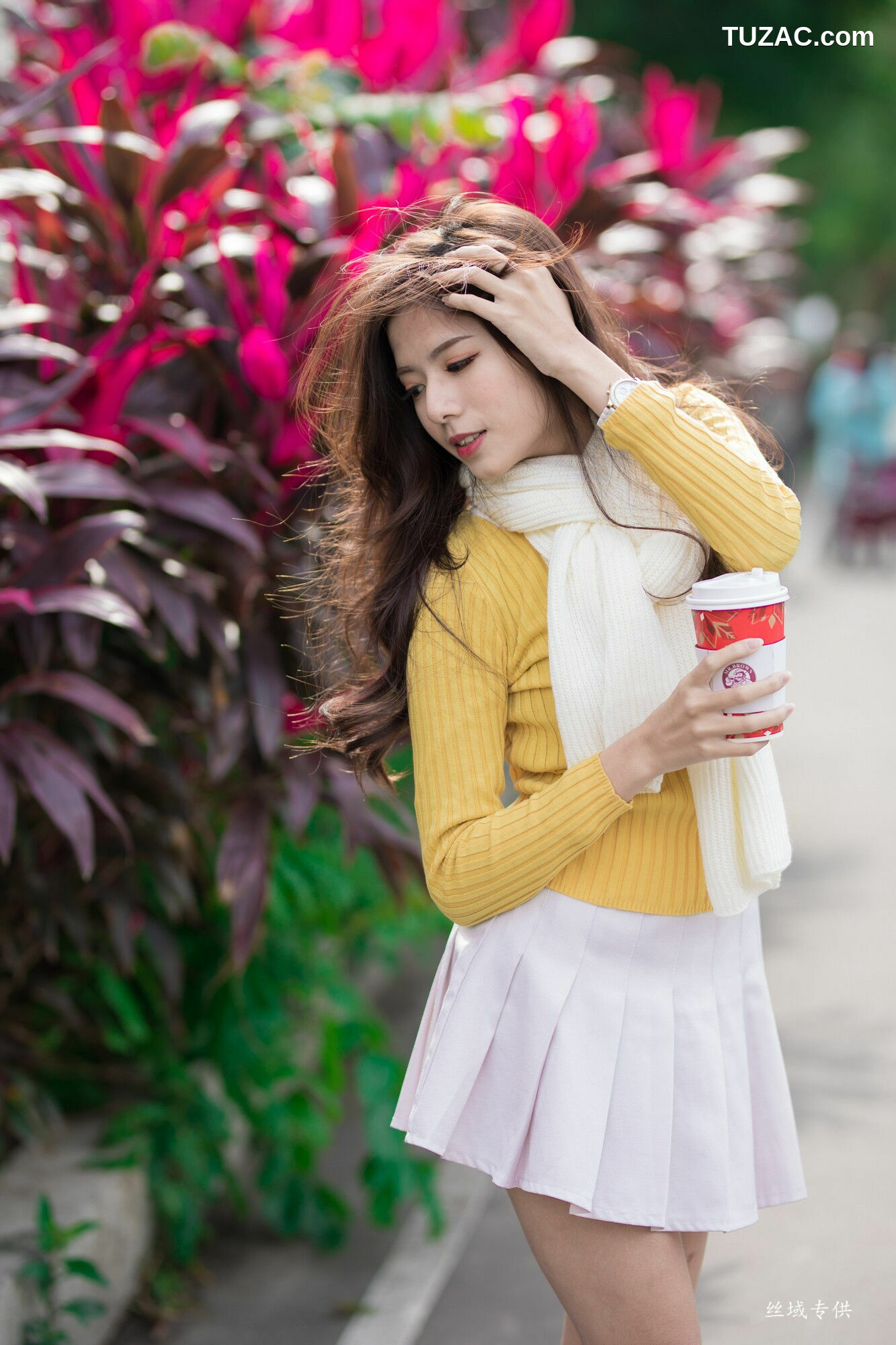 台湾正妹_ 方唯真《青年公園》 写真集[89P]