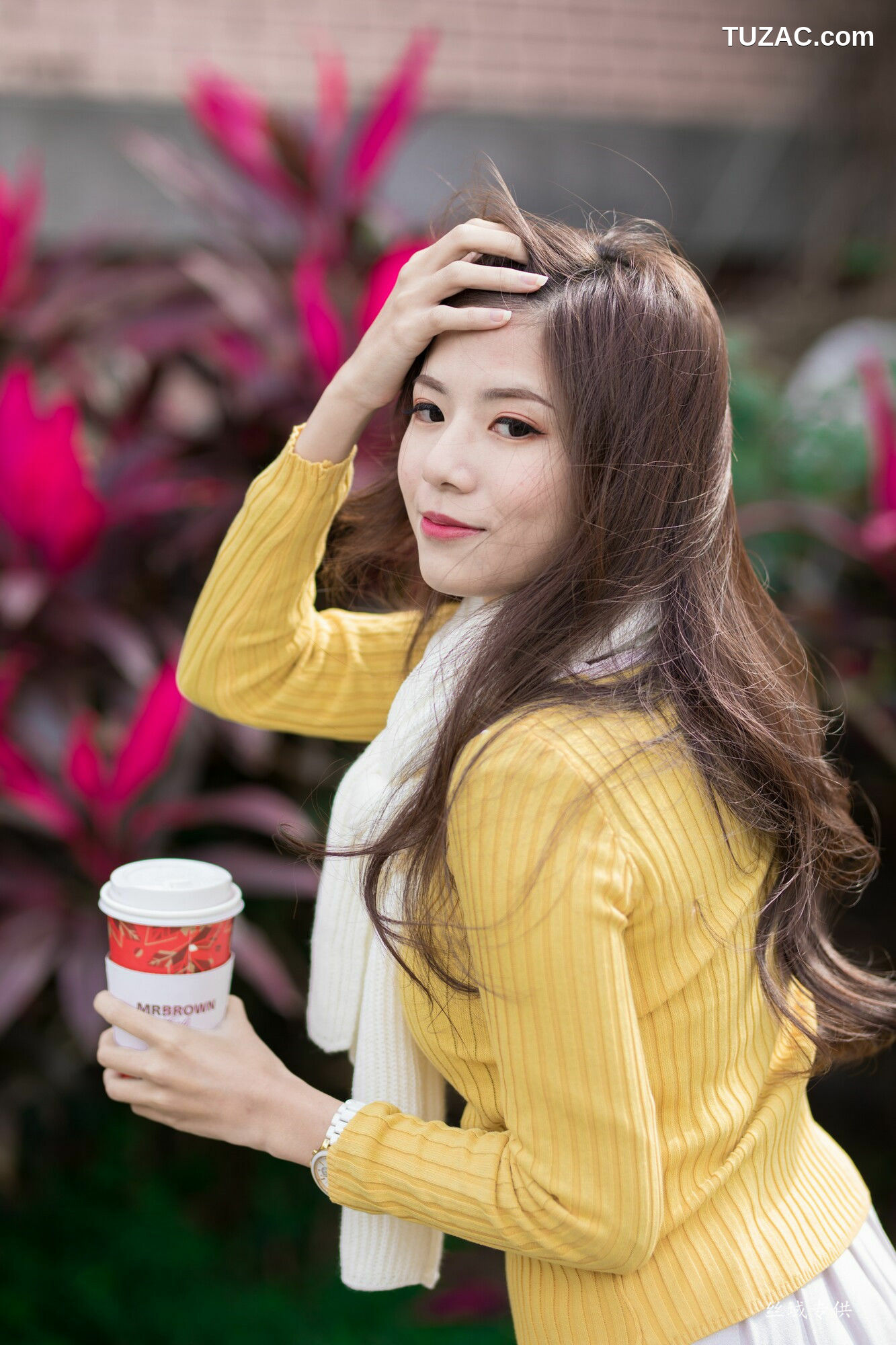 台湾正妹_ 方唯真《青年公園》 写真集[89P]