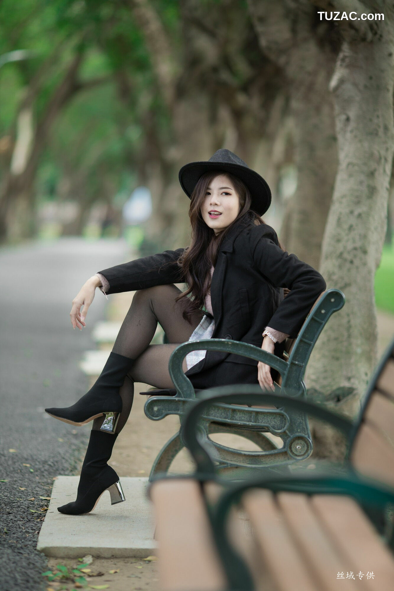 台湾正妹_ 方唯真《青年公園》 写真集[89P]