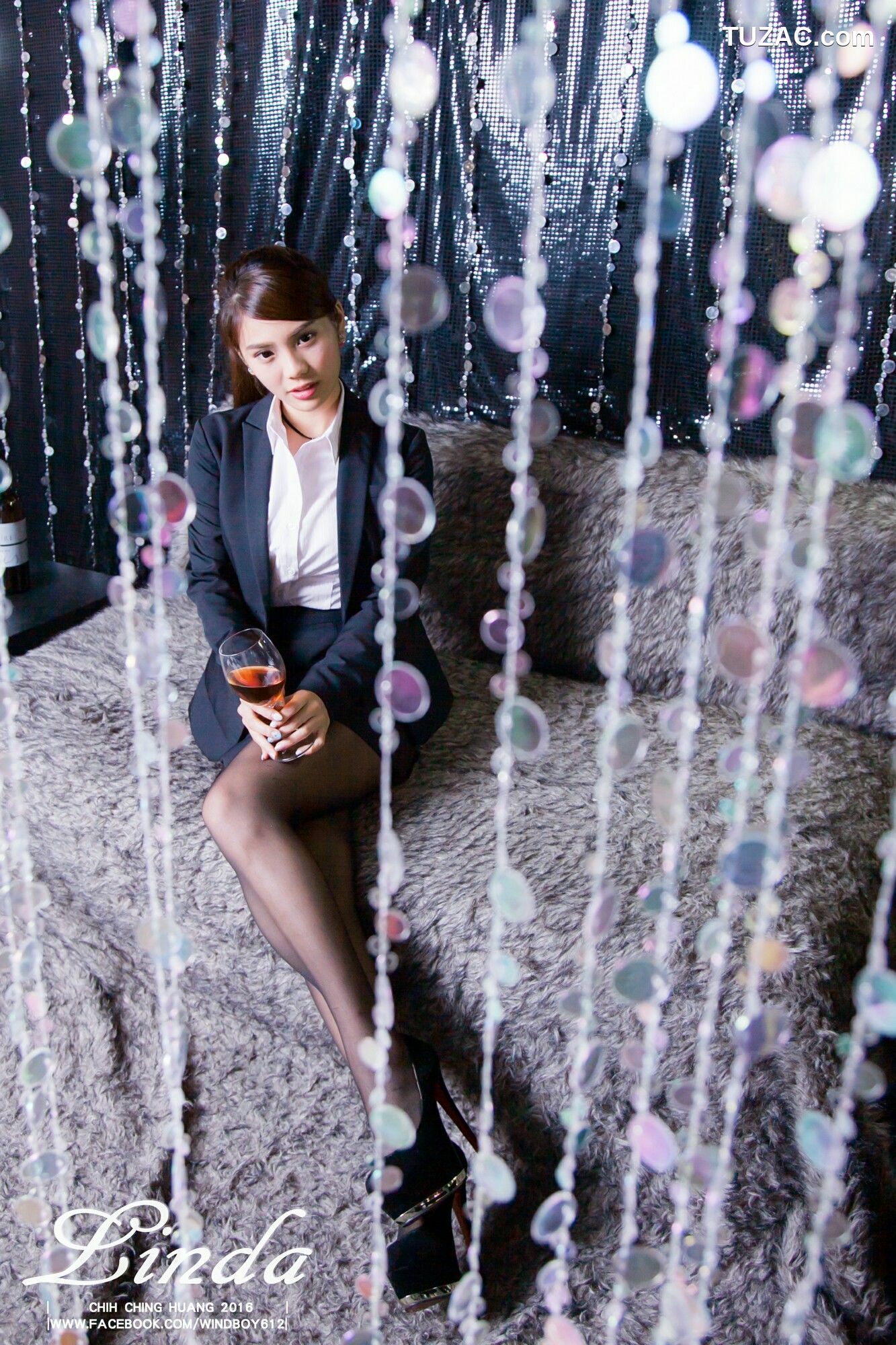 台湾正妹_ 林羿祯/琳妲 - 黑丝OL 写真集[41P]