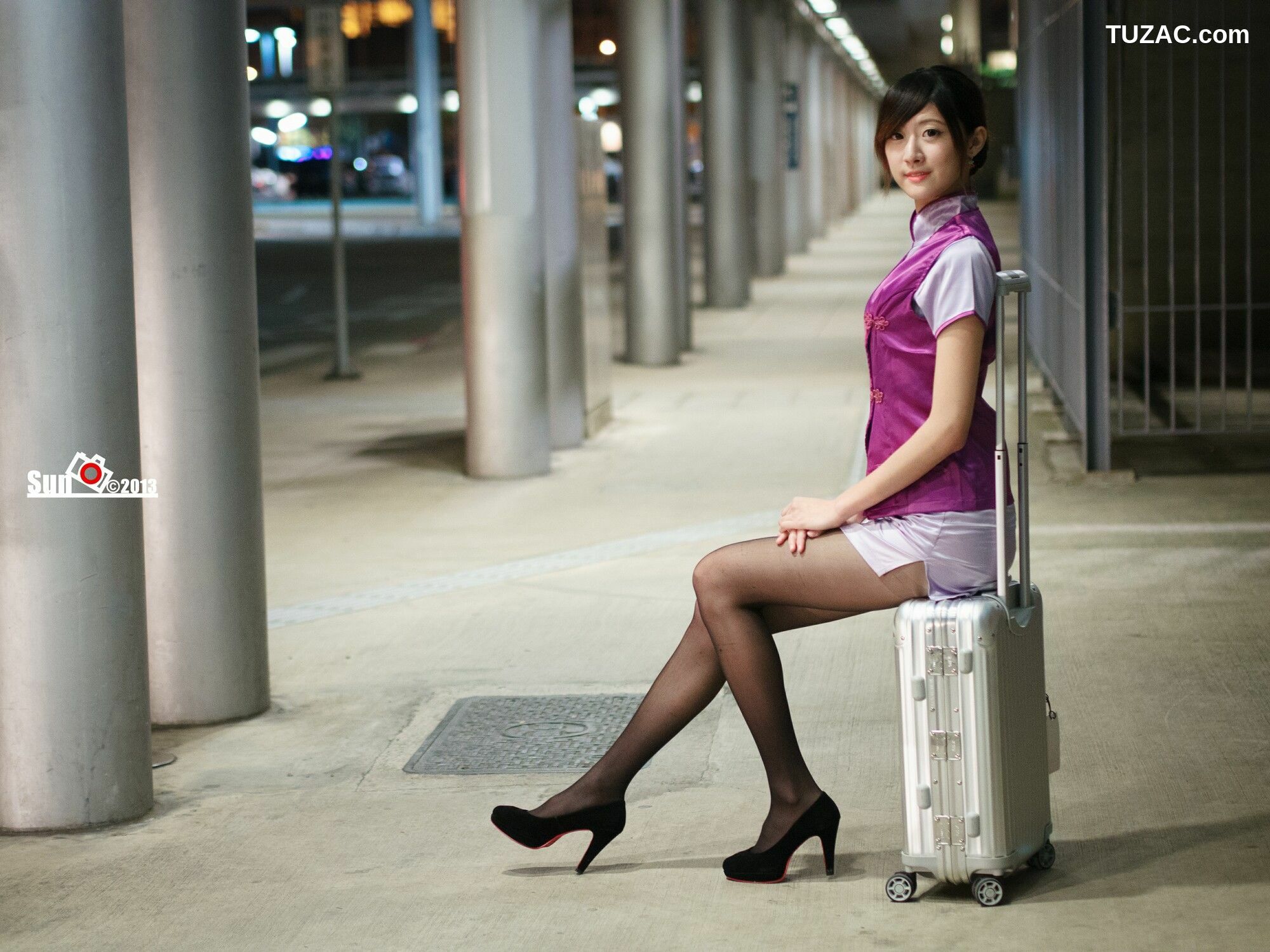 台湾正妹_ 林茉晶 - 哈雷女警与空姐 写真集[45P]