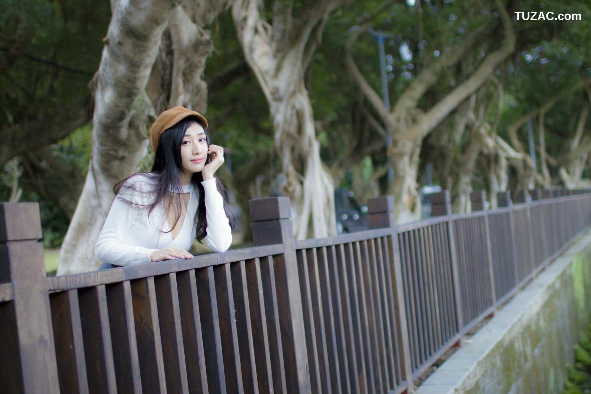 台湾正妹_ 段璟乐《士林官阺時裝》写真集[35P]