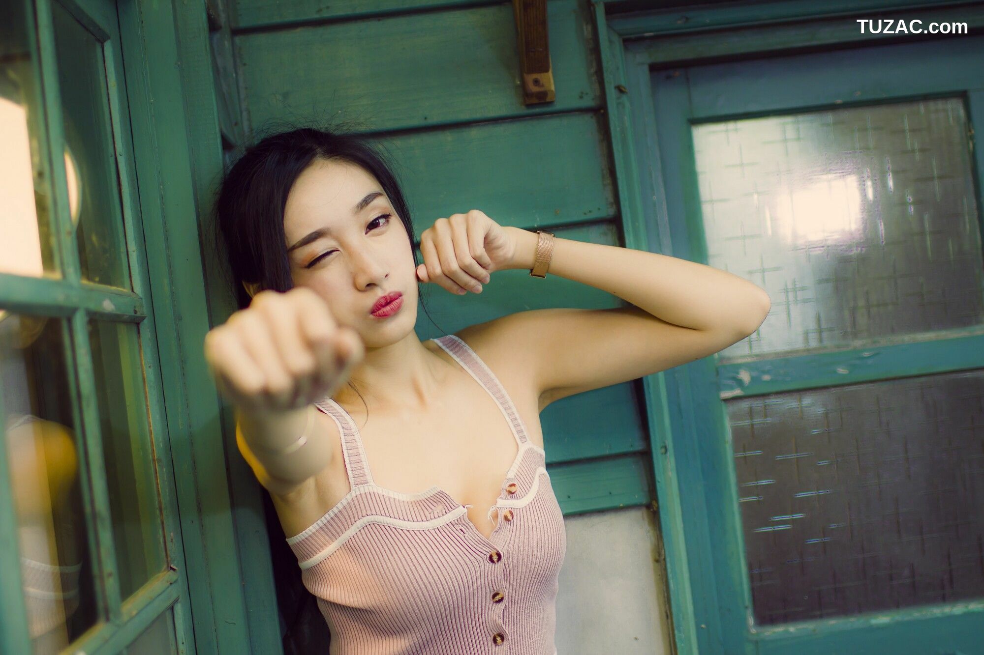 台湾正妹_ 段璟乐《松菸時裝外拍》写真集[32P]