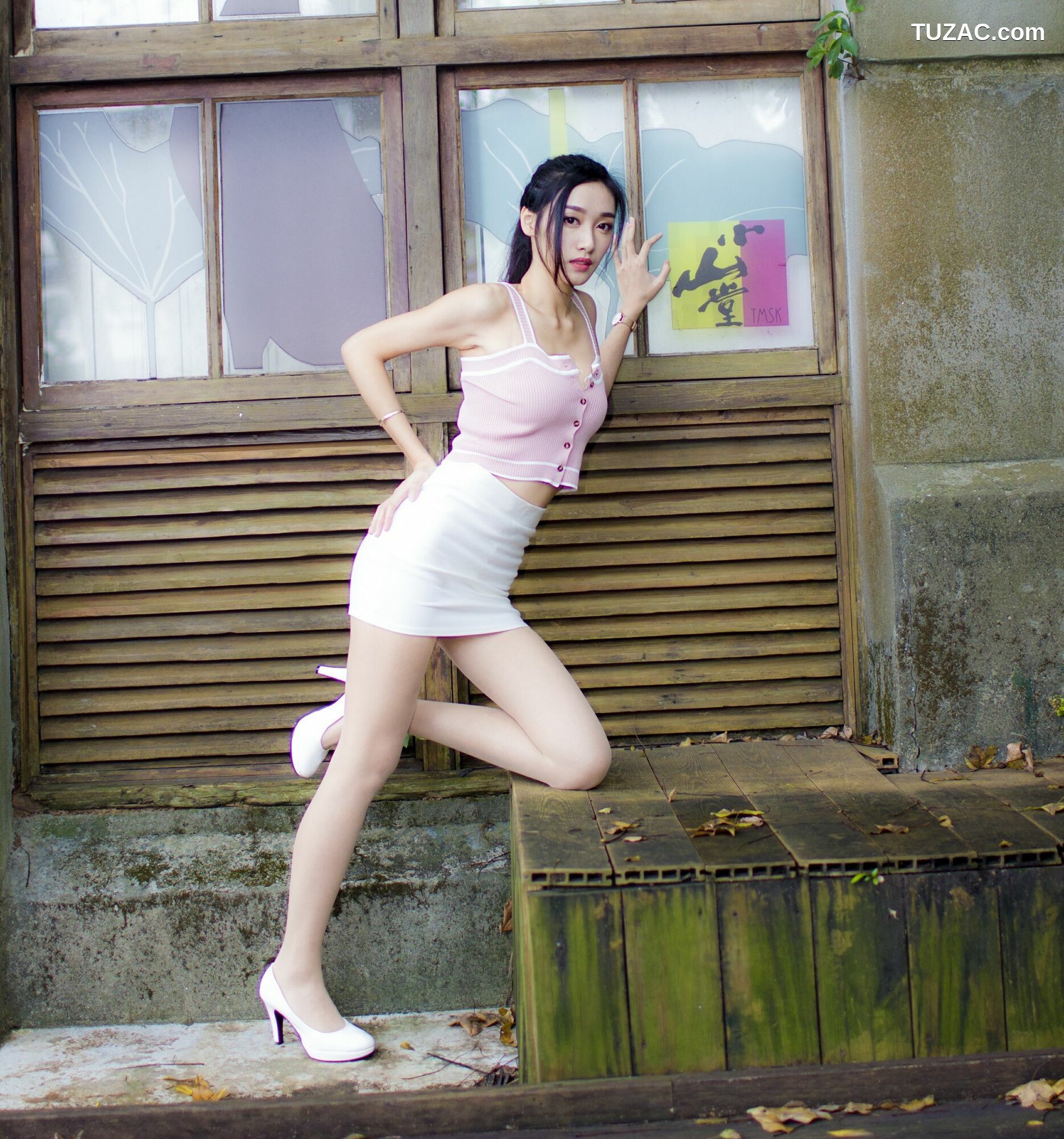 台湾正妹_ 段璟乐《松菸時裝外拍》写真集[32P]