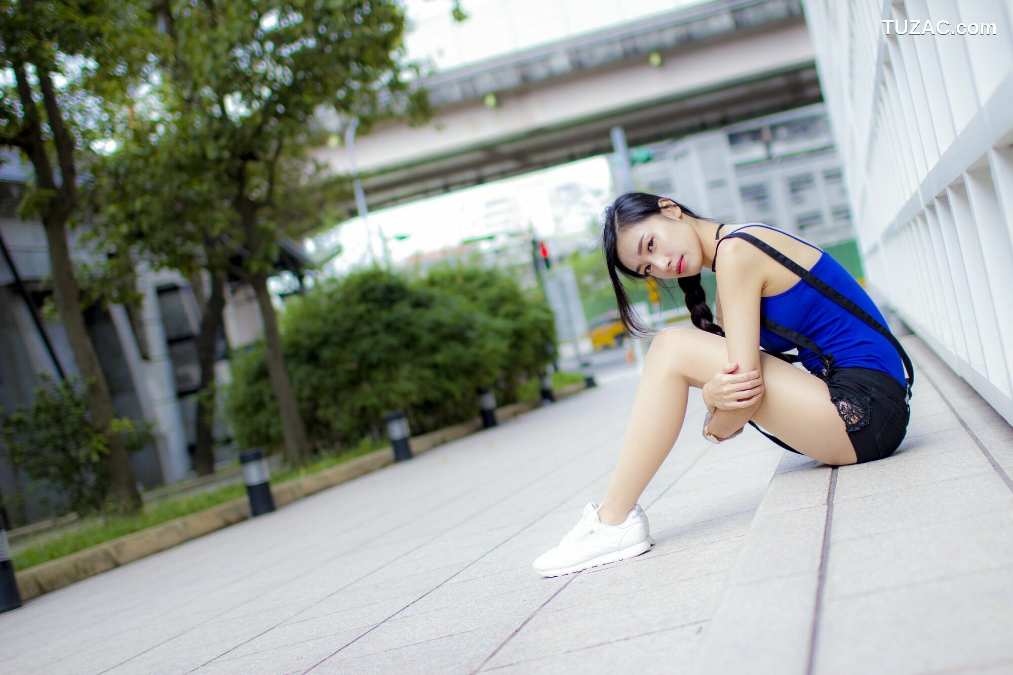 台湾正妹_ 段璟乐《松菸時裝外拍》写真集[32P]